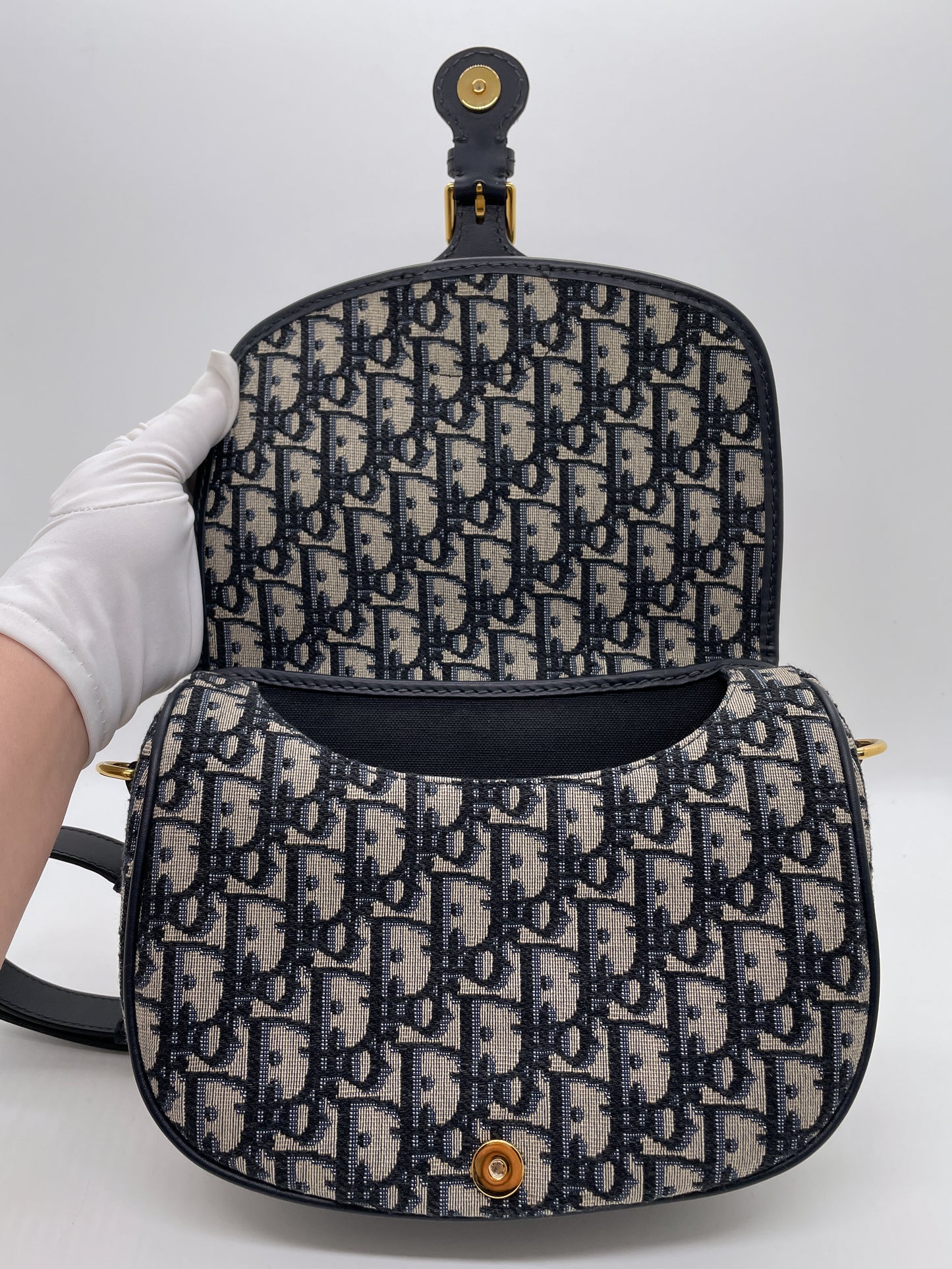 DIOR MEDIUM BOBBY BAG