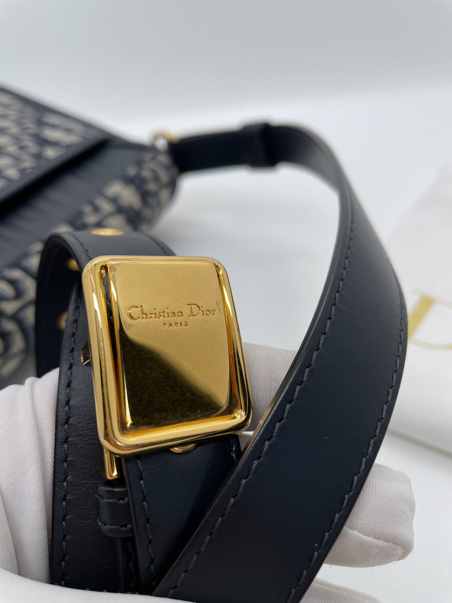 DIOR MEDIUM BOBBY BAG
