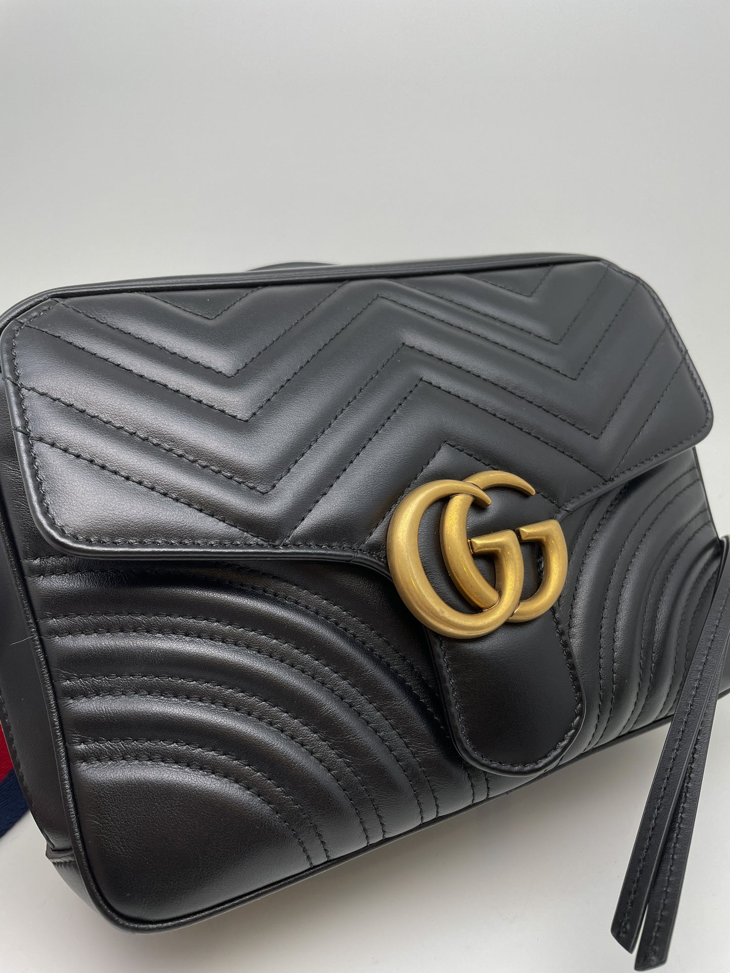 GUCCI MARMONT SHOULDER BAG
