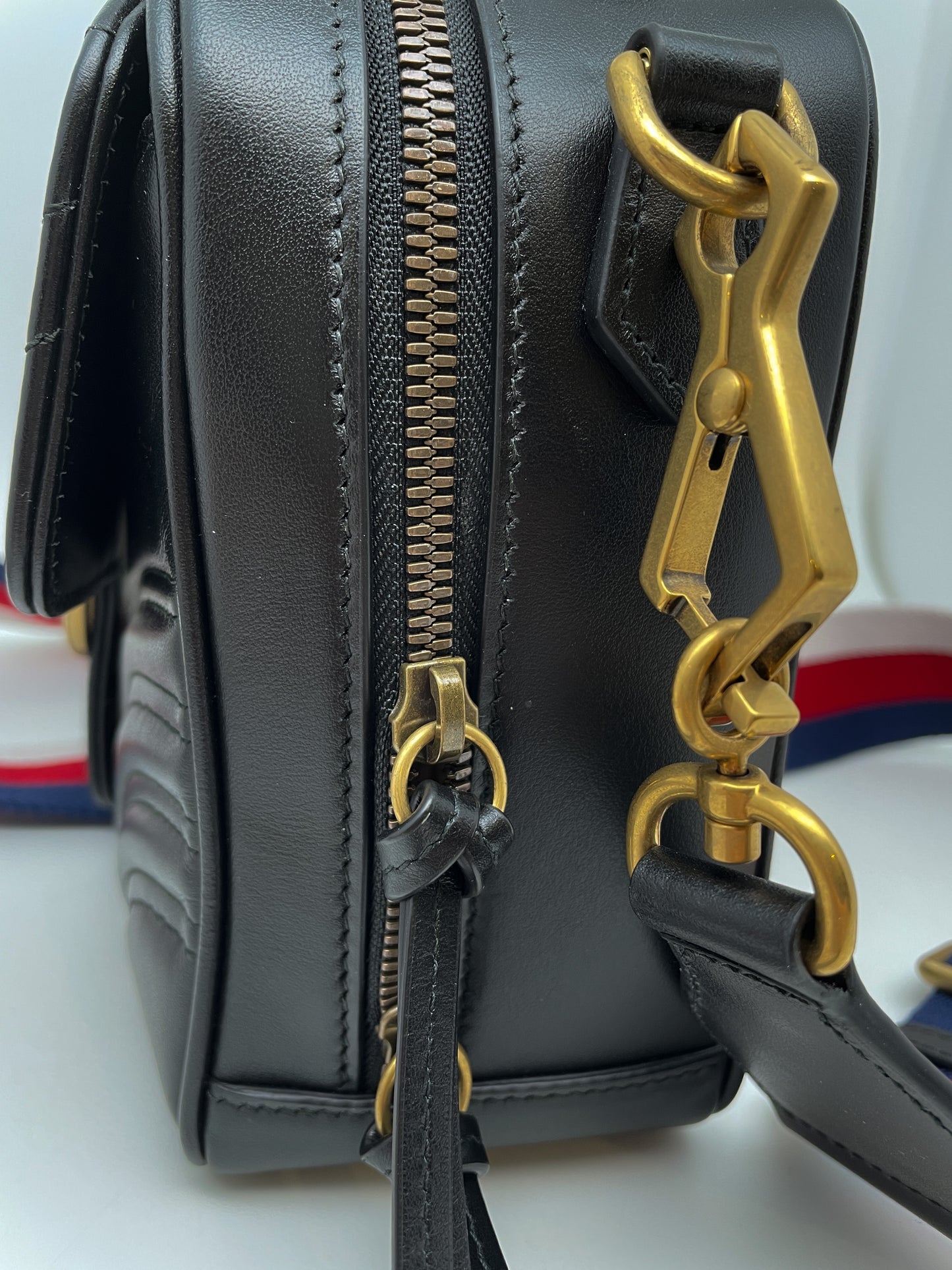 GUCCI MARMONT SHOULDER BAG