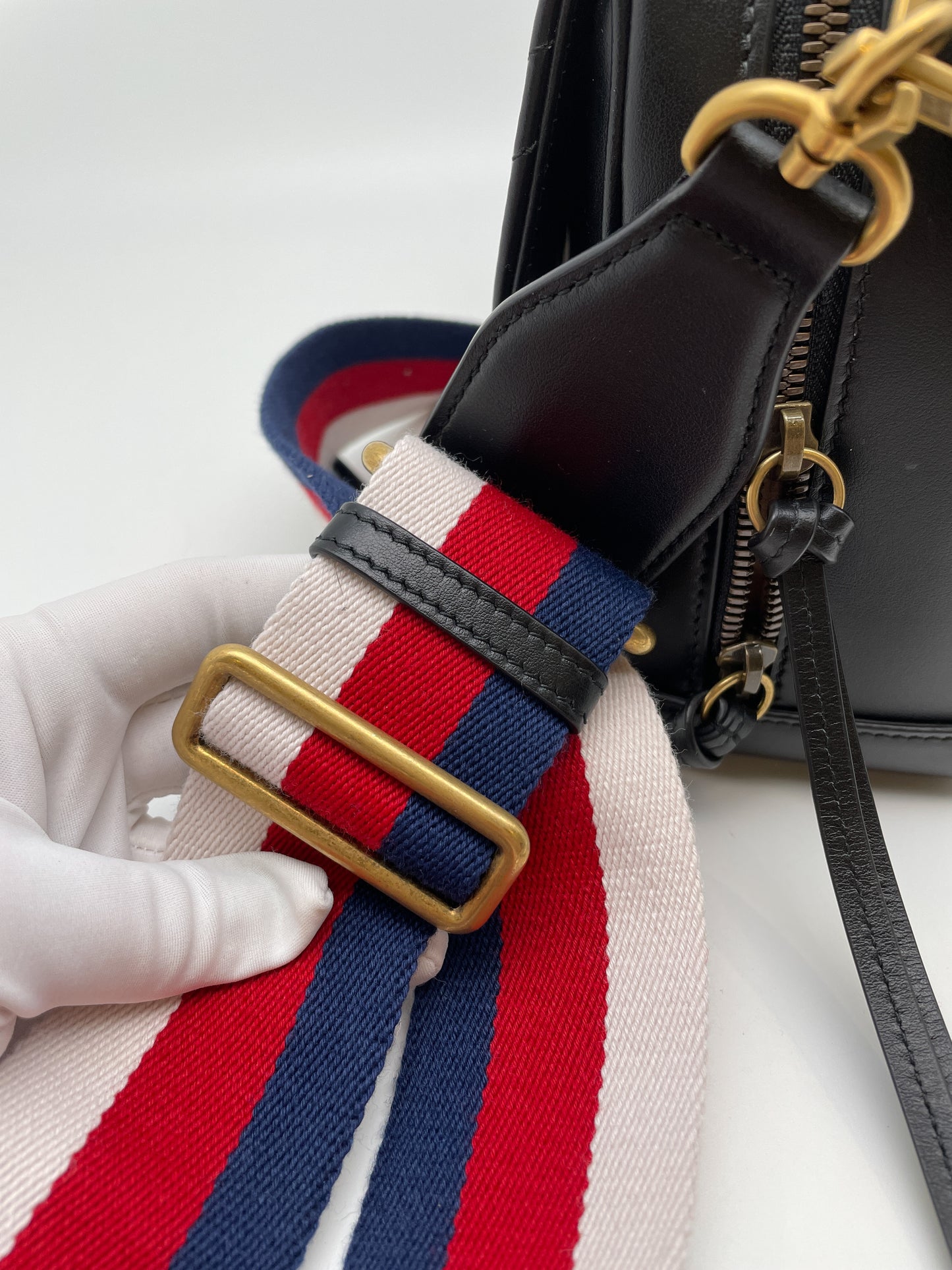 GUCCI MARMONT SHOULDER BAG