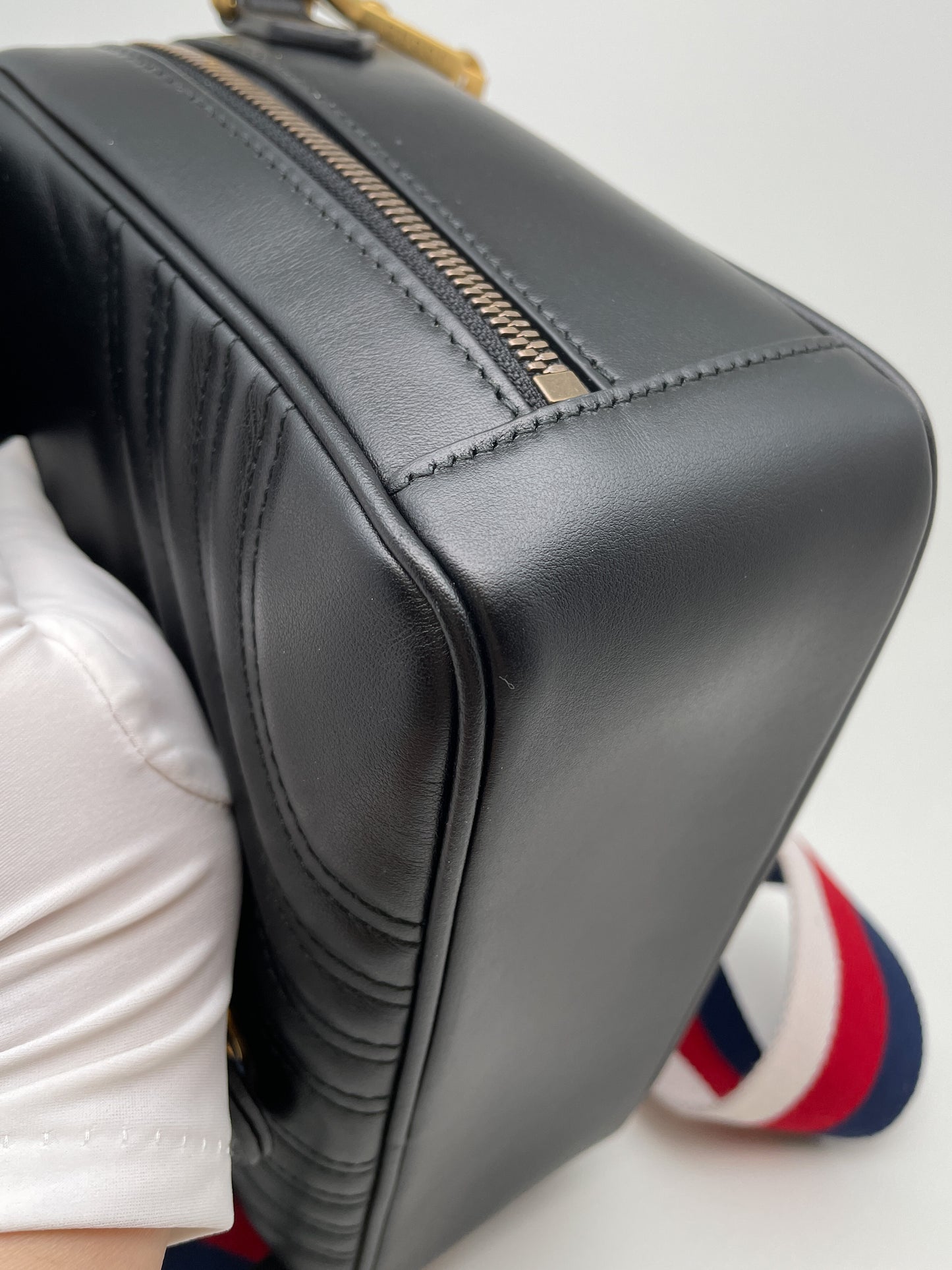 GUCCI MARMONT SHOULDER BAG