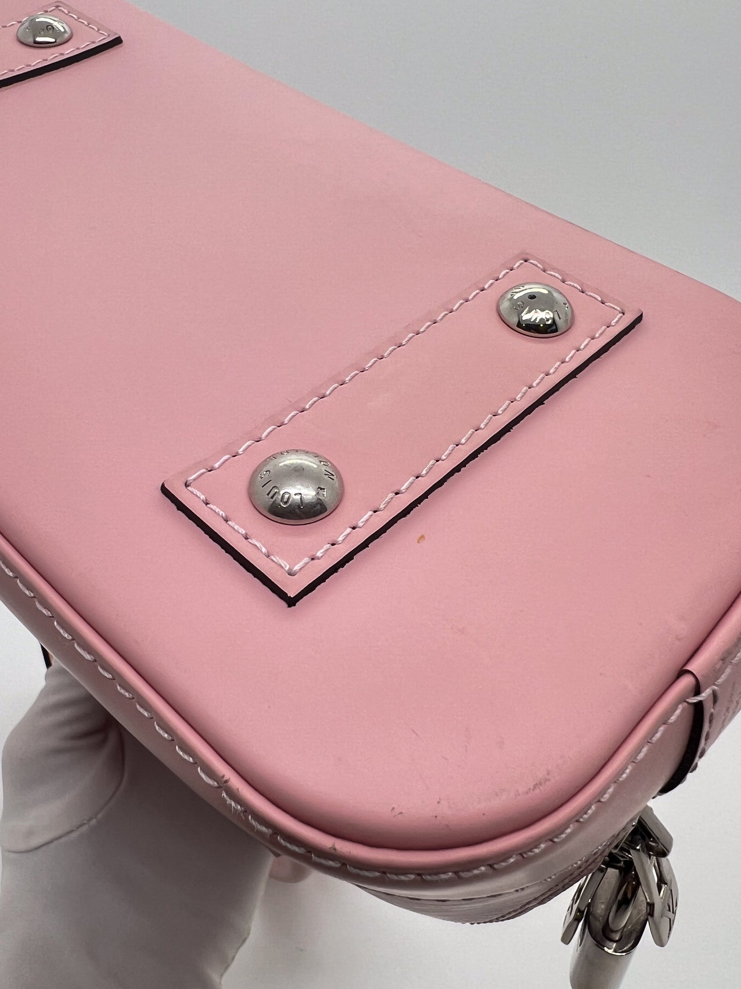 LOUIS VUITTON ALMA BB PINK EPI LEATHER