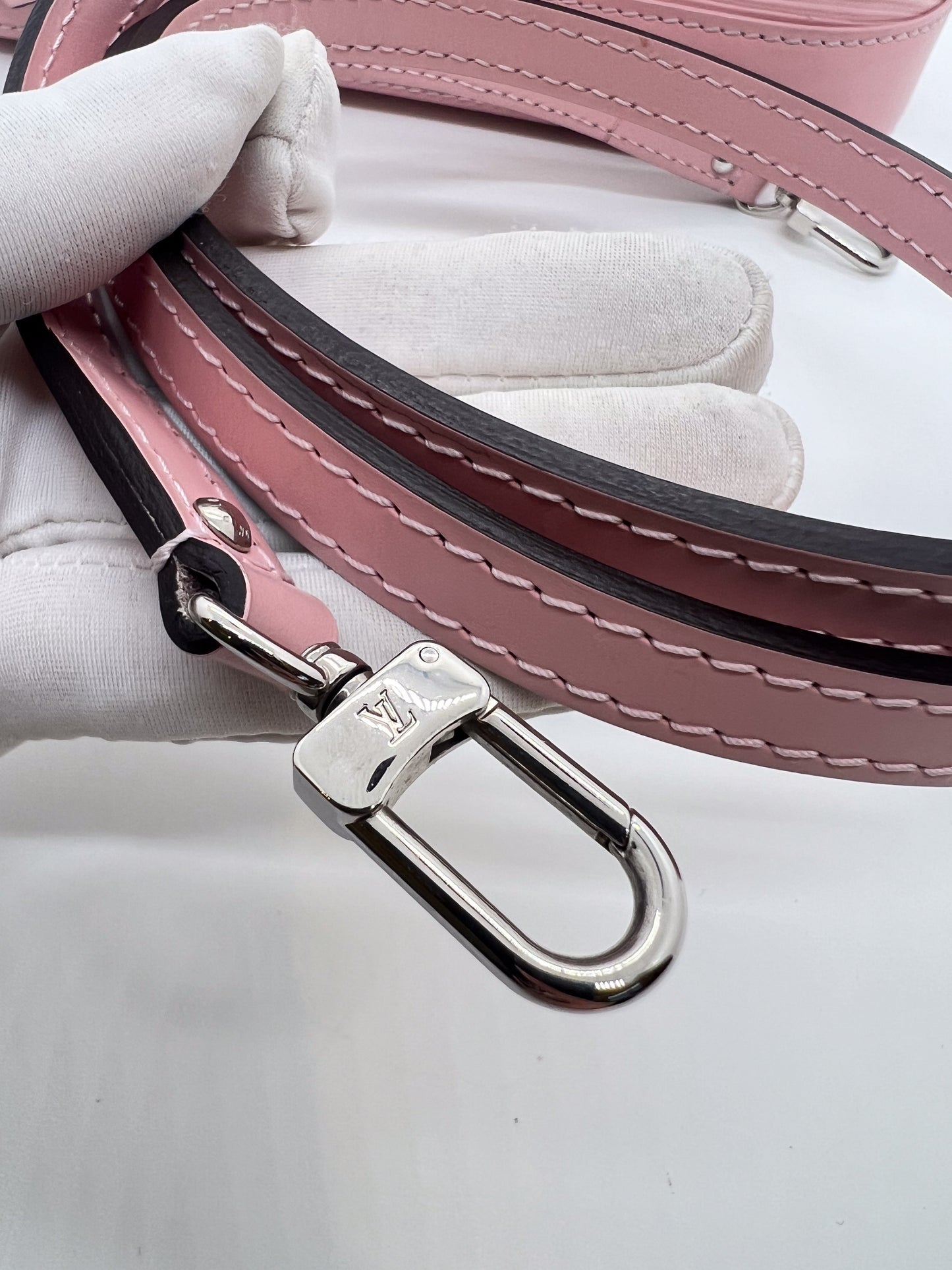 LOUIS VUITTON ALMA BB PINK EPI LEATHER