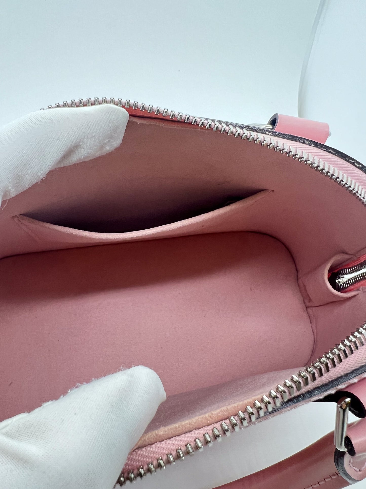 LOUIS VUITTON ALMA BB PINK EPI LEATHER