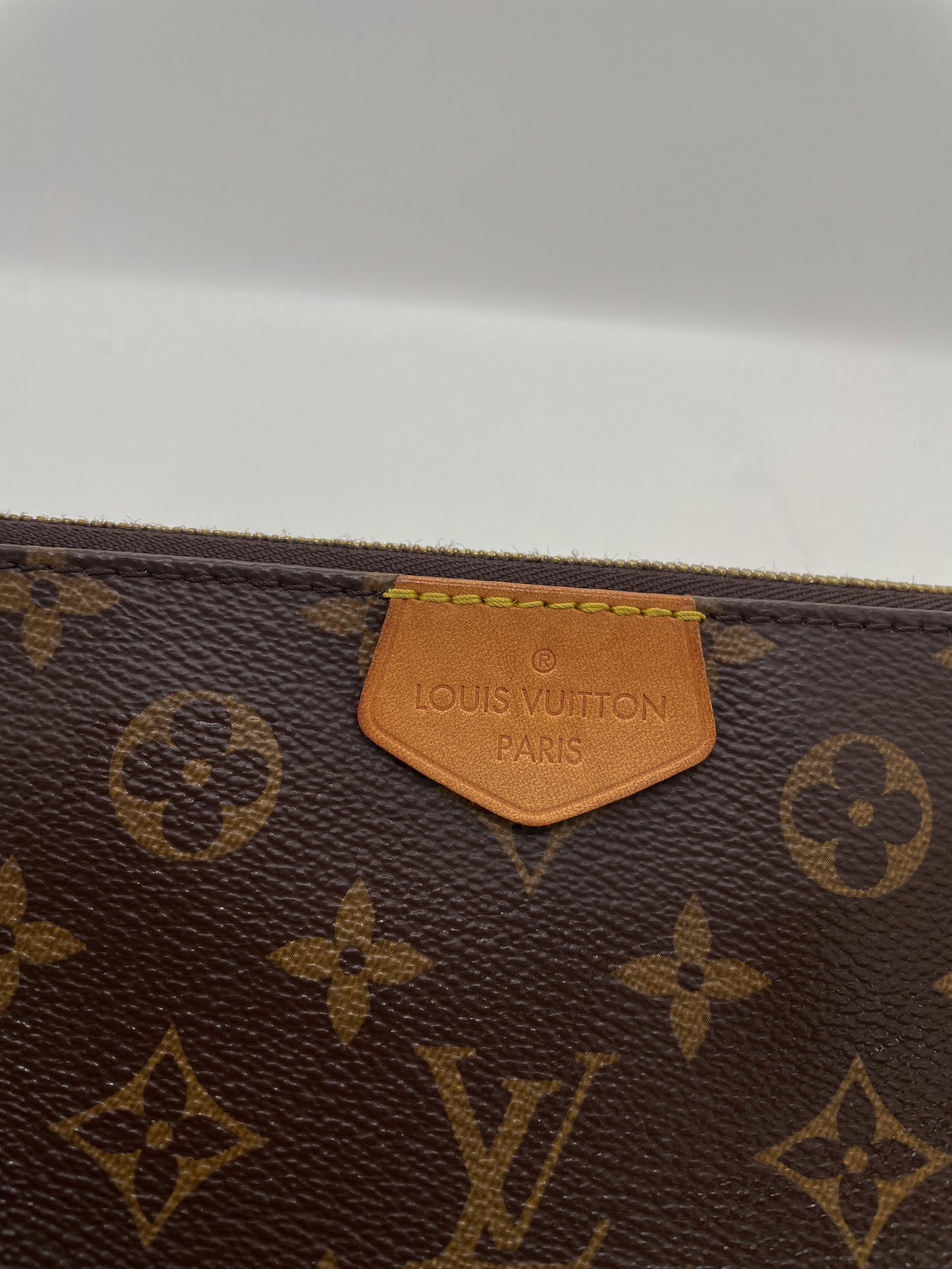 LOUIS VUITTON MULTI-POCHETTE - PINK STRAP
