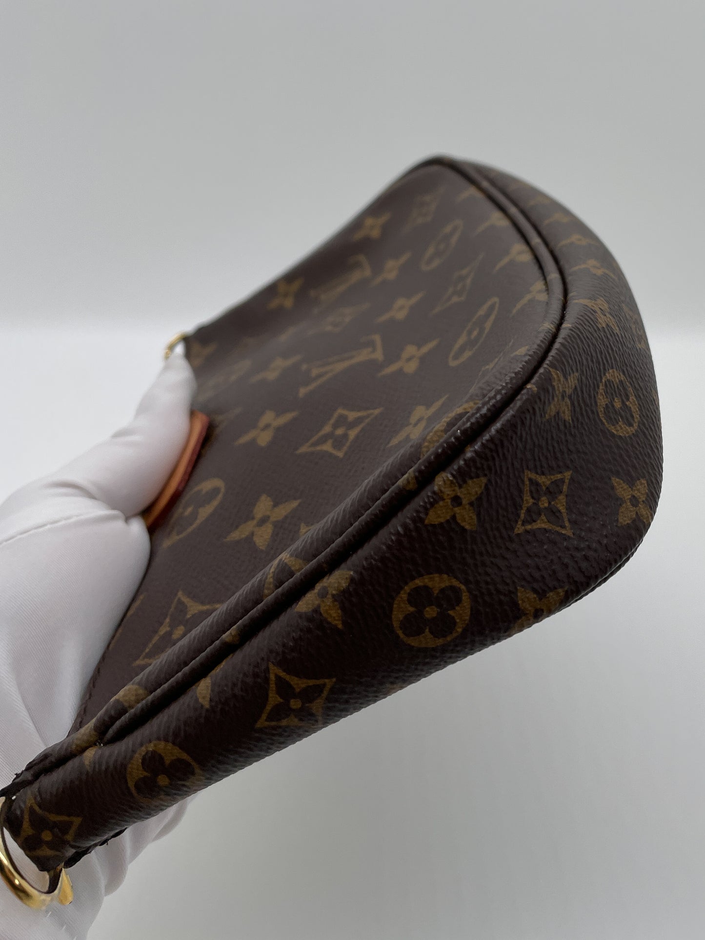 LOUIS VUITTON MULTI-POCHETTE - PINK STRAP