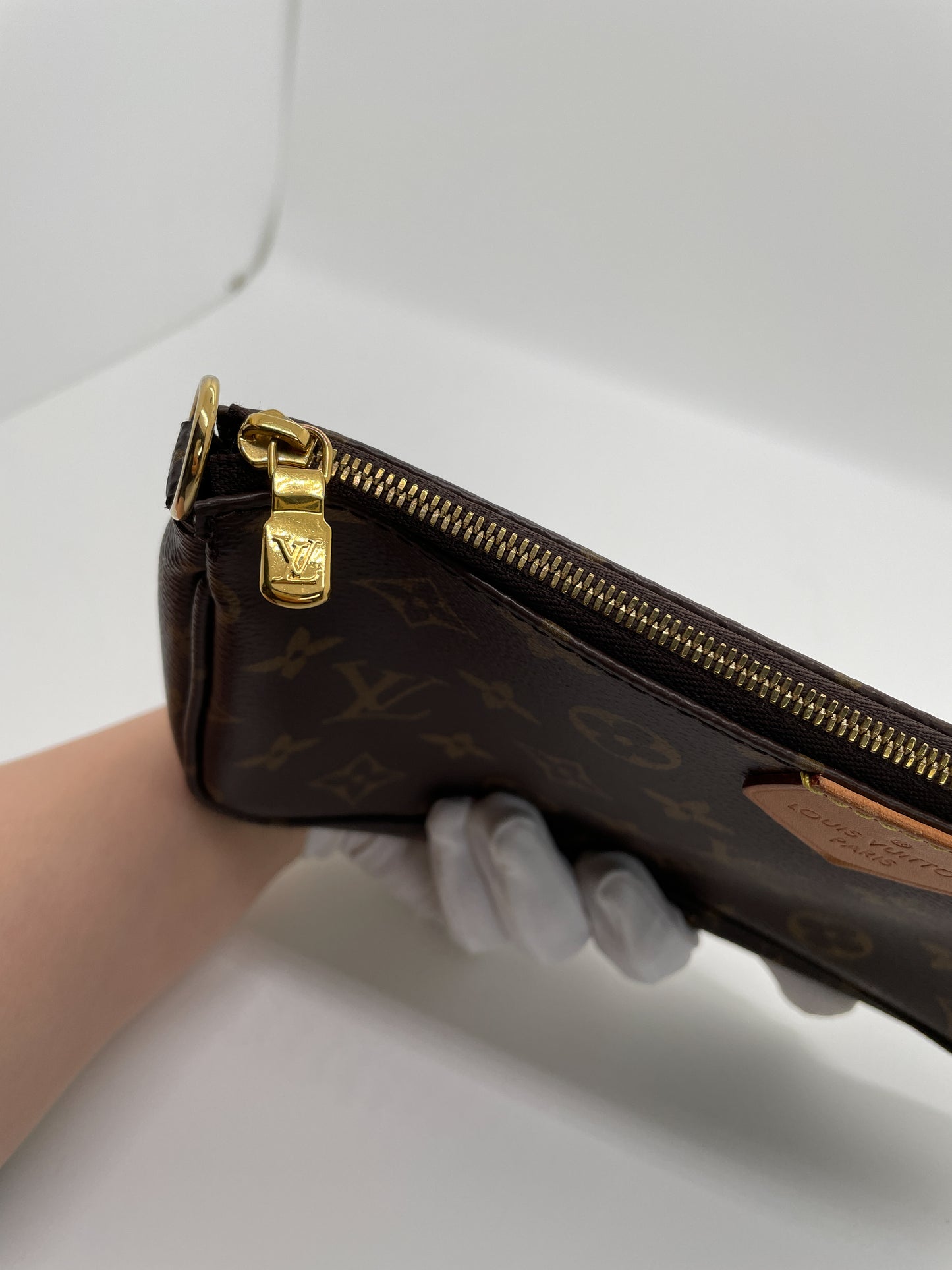 LOUIS VUITTON MULTI-POCHETTE - PINK STRAP
