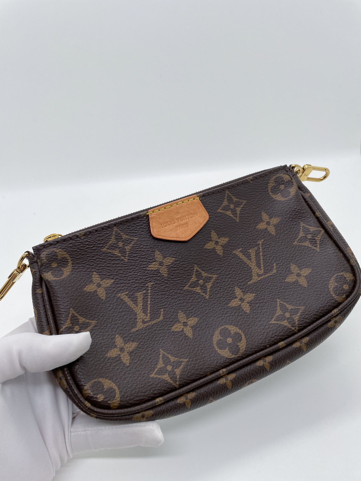 LOUIS VUITTON MULTI-POCHETTE - PINK STRAP