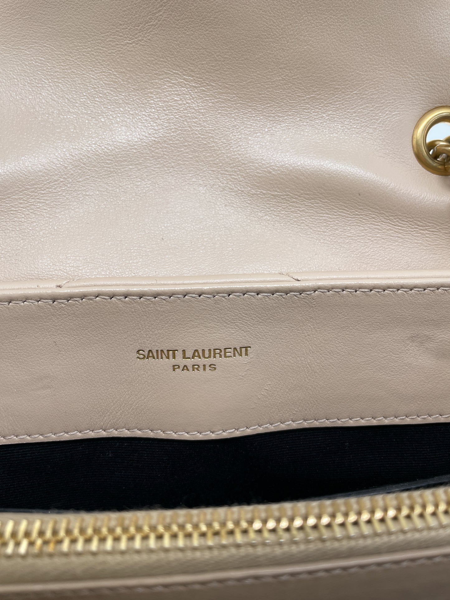SAINT LAURNET SMALL LOULOU IN QUILTED LEATHER