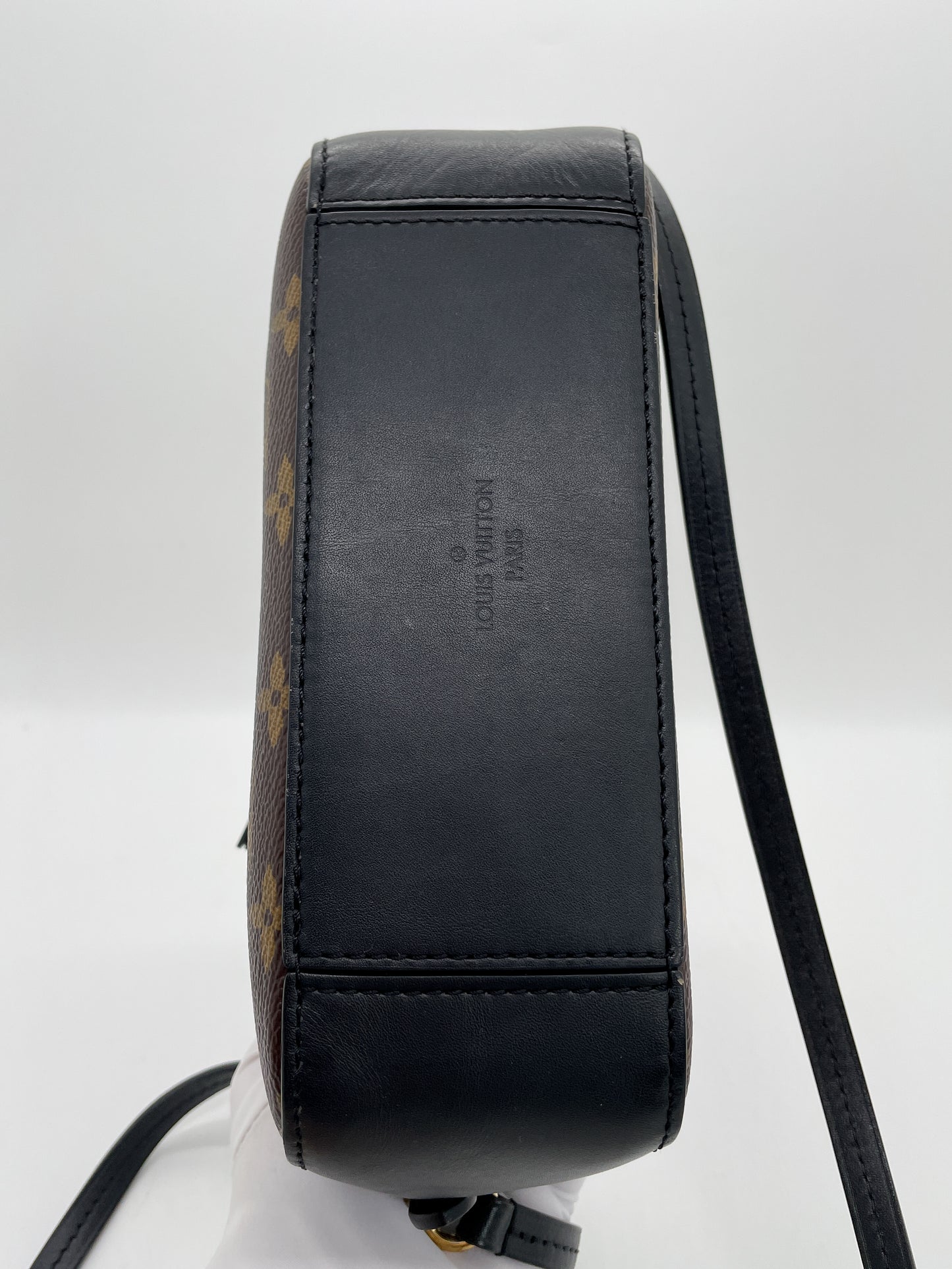 LOUIS VUITTON SAINTONGE NOIR