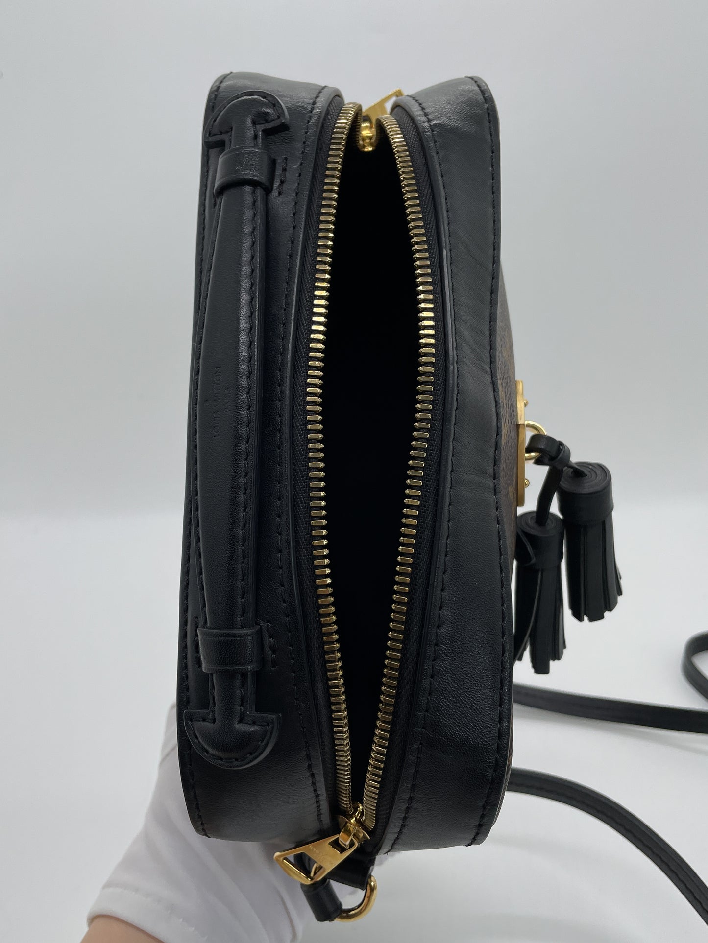 LOUIS VUITTON SAINTONGE NOIR