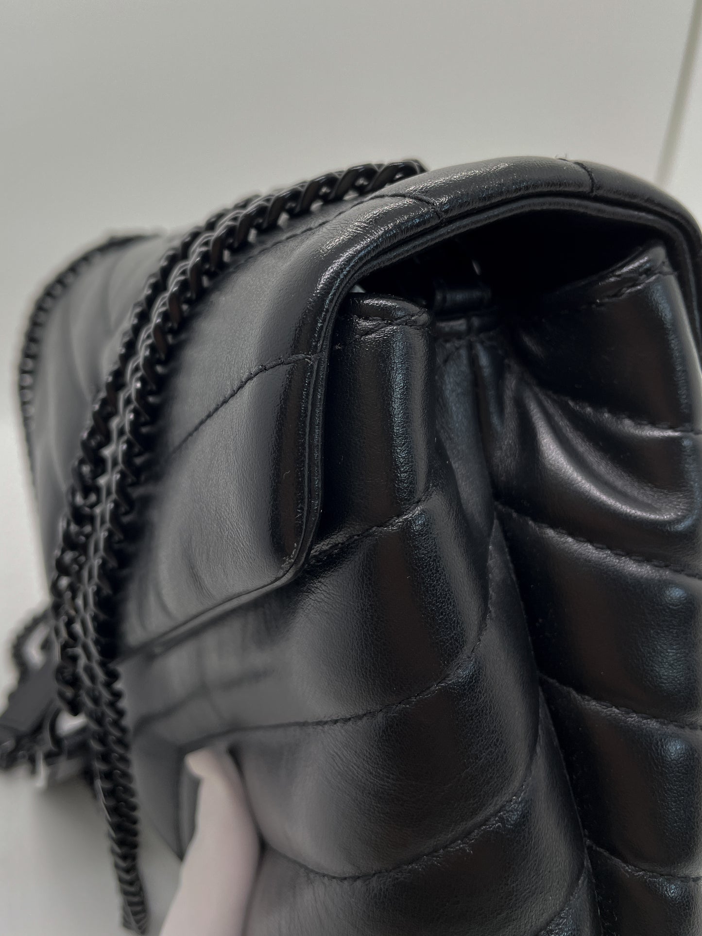 SAINT LAURNET SMALL LOULOU IN QUILTED LEATHER