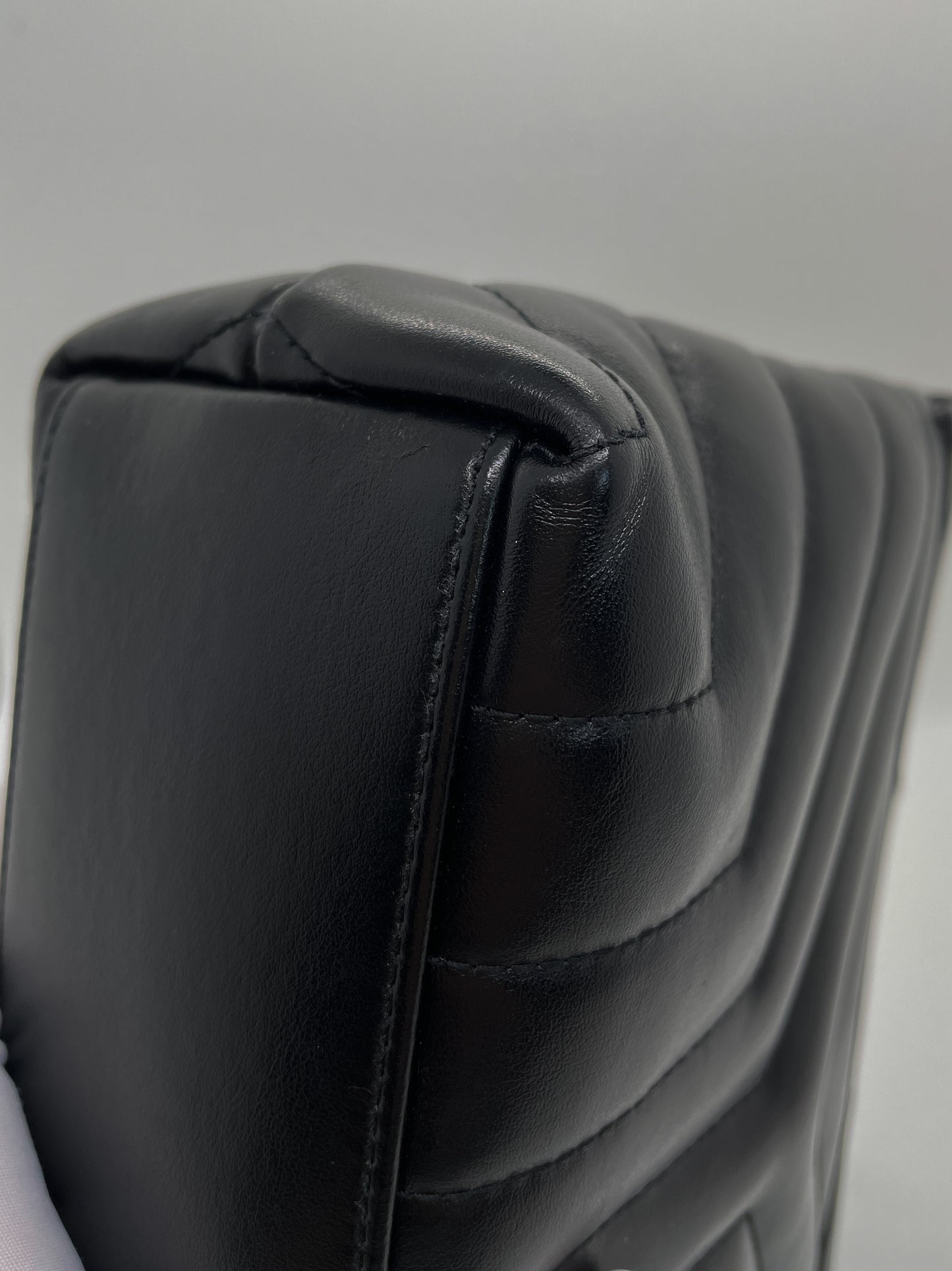 SAINT LAURNET SMALL LOULOU IN QUILTED LEATHER