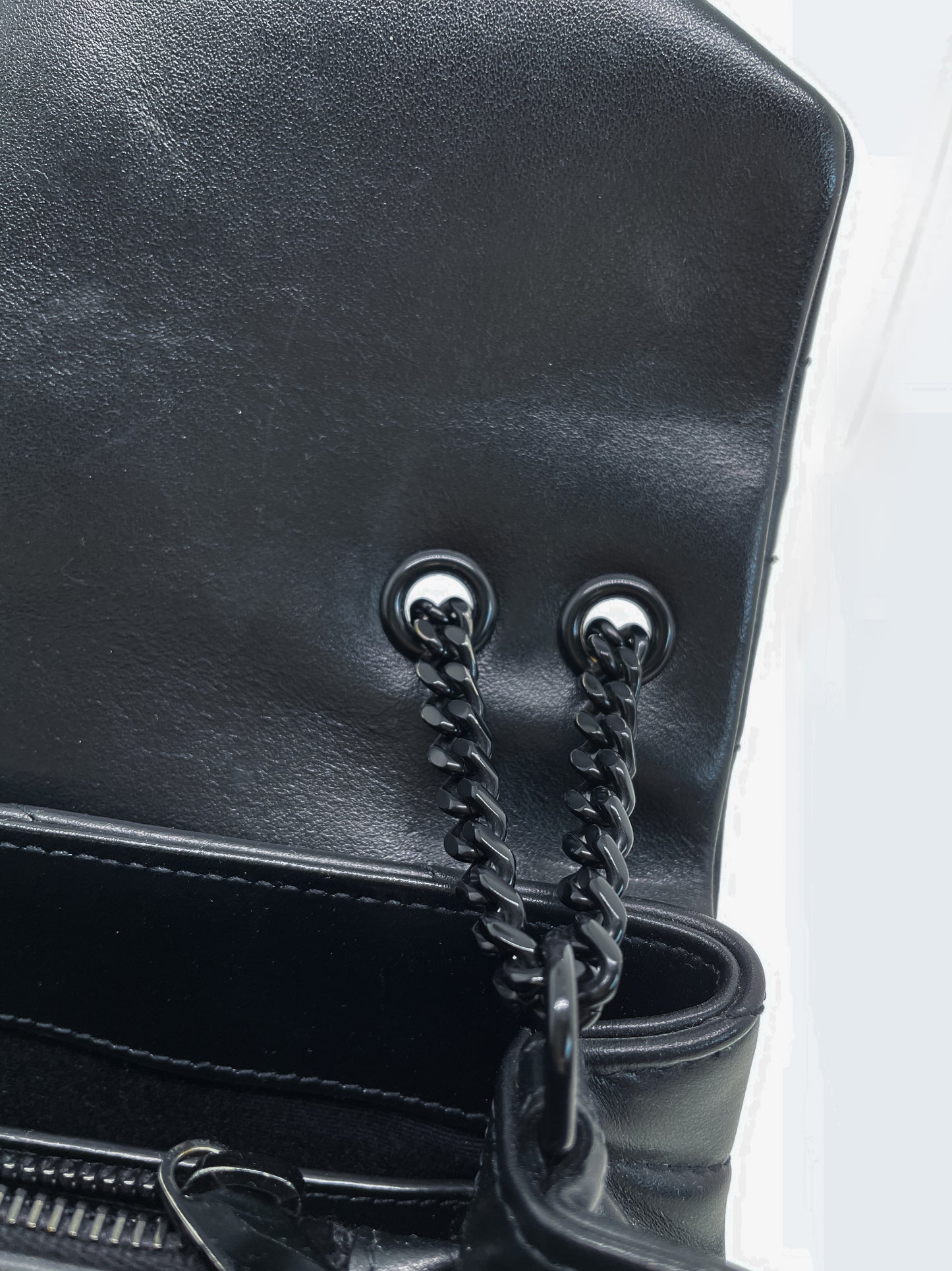 SAINT LAURNET SMALL LOULOU IN QUILTED LEATHER