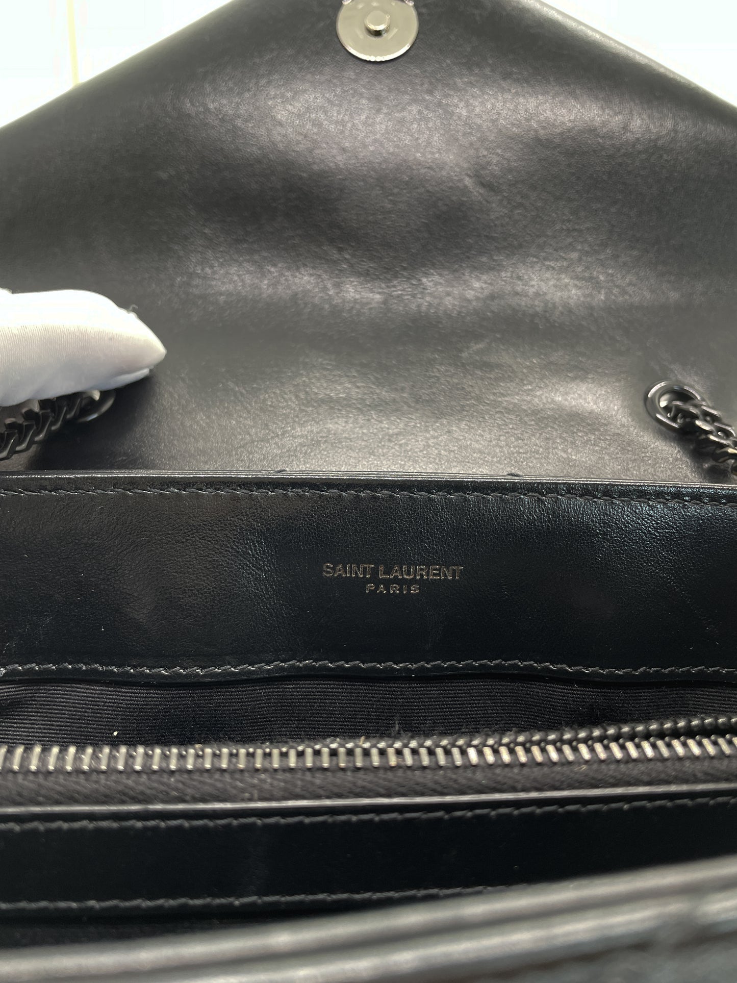SAINT LAURNET SMALL LOULOU IN QUILTED LEATHER