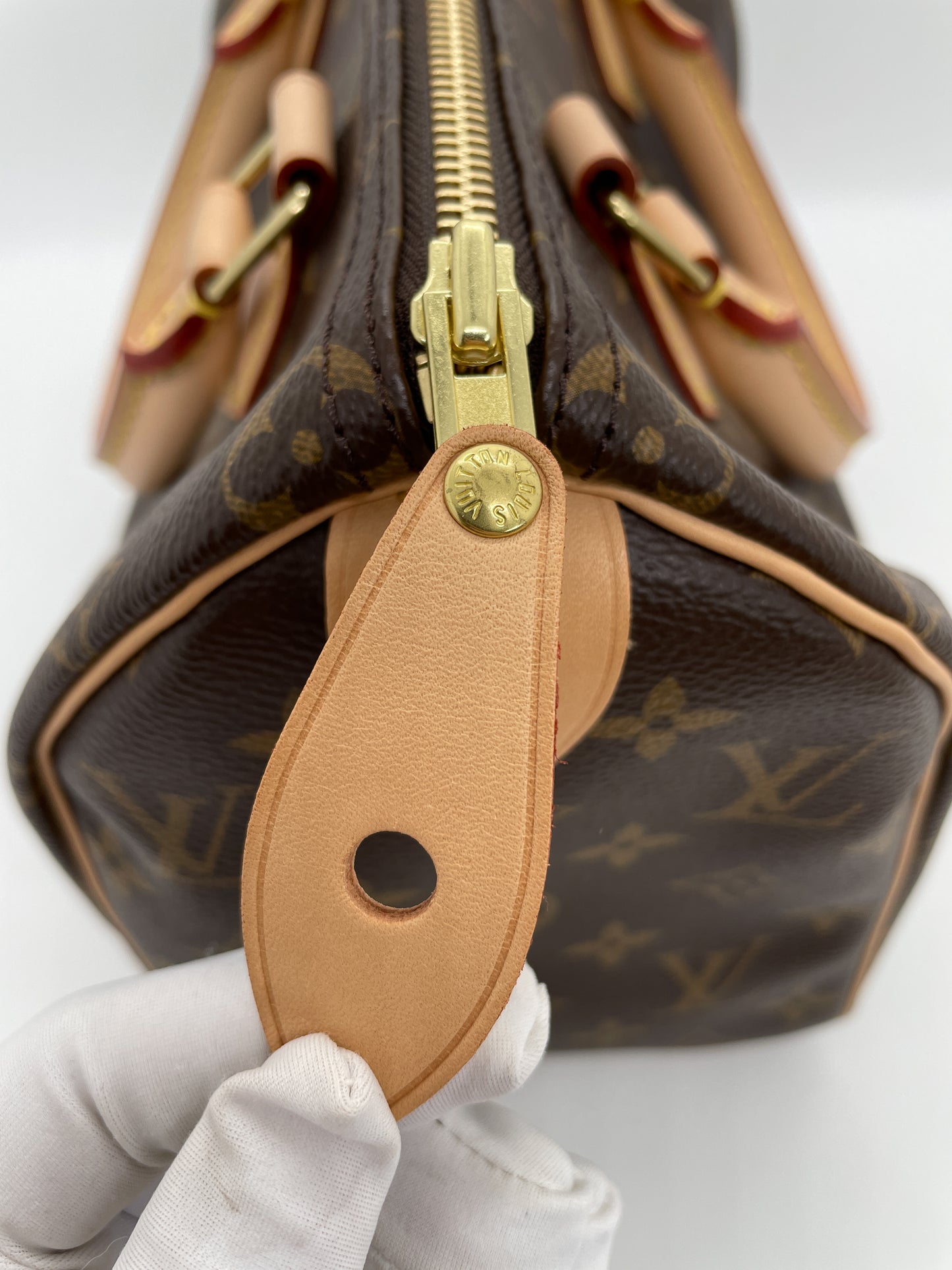 LOUIS VUITTON SPEEDY 25