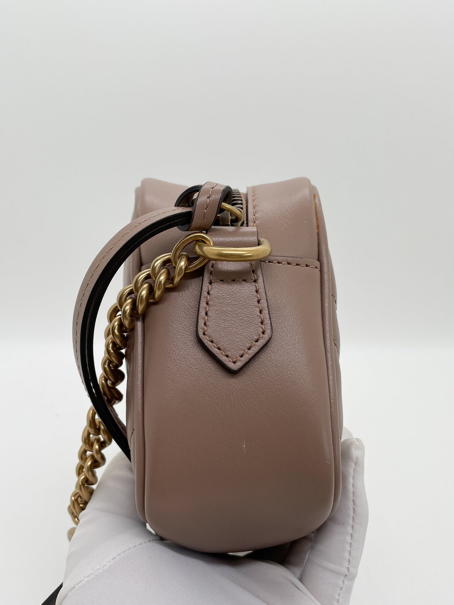 GUCCI GG MARMONT MATELASSÉ MINI BAG