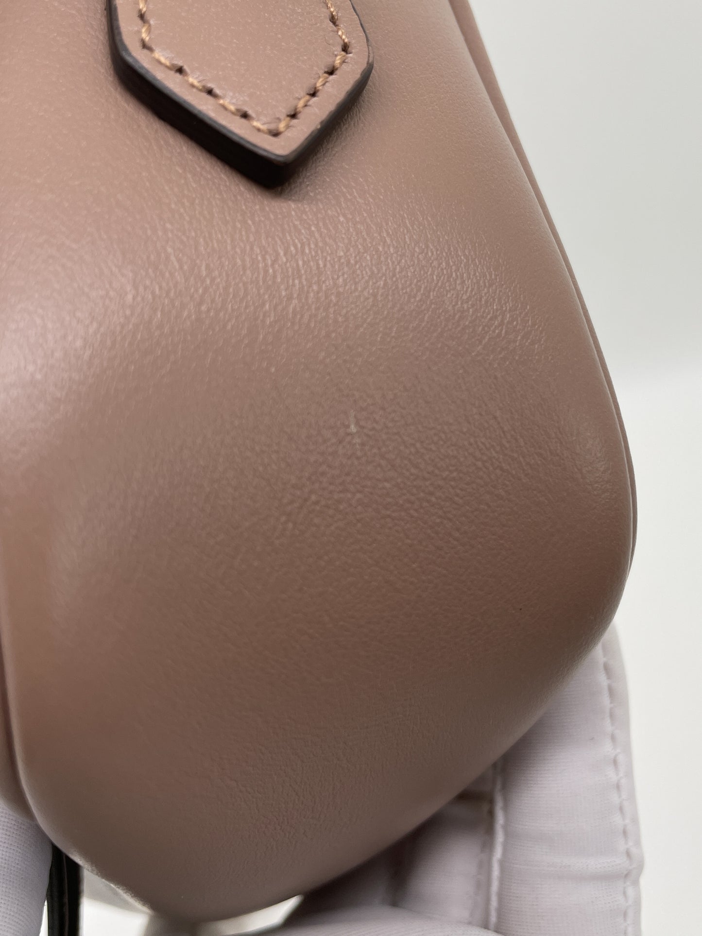 GUCCI GG MARMONT MATELASSÉ MINI BAG