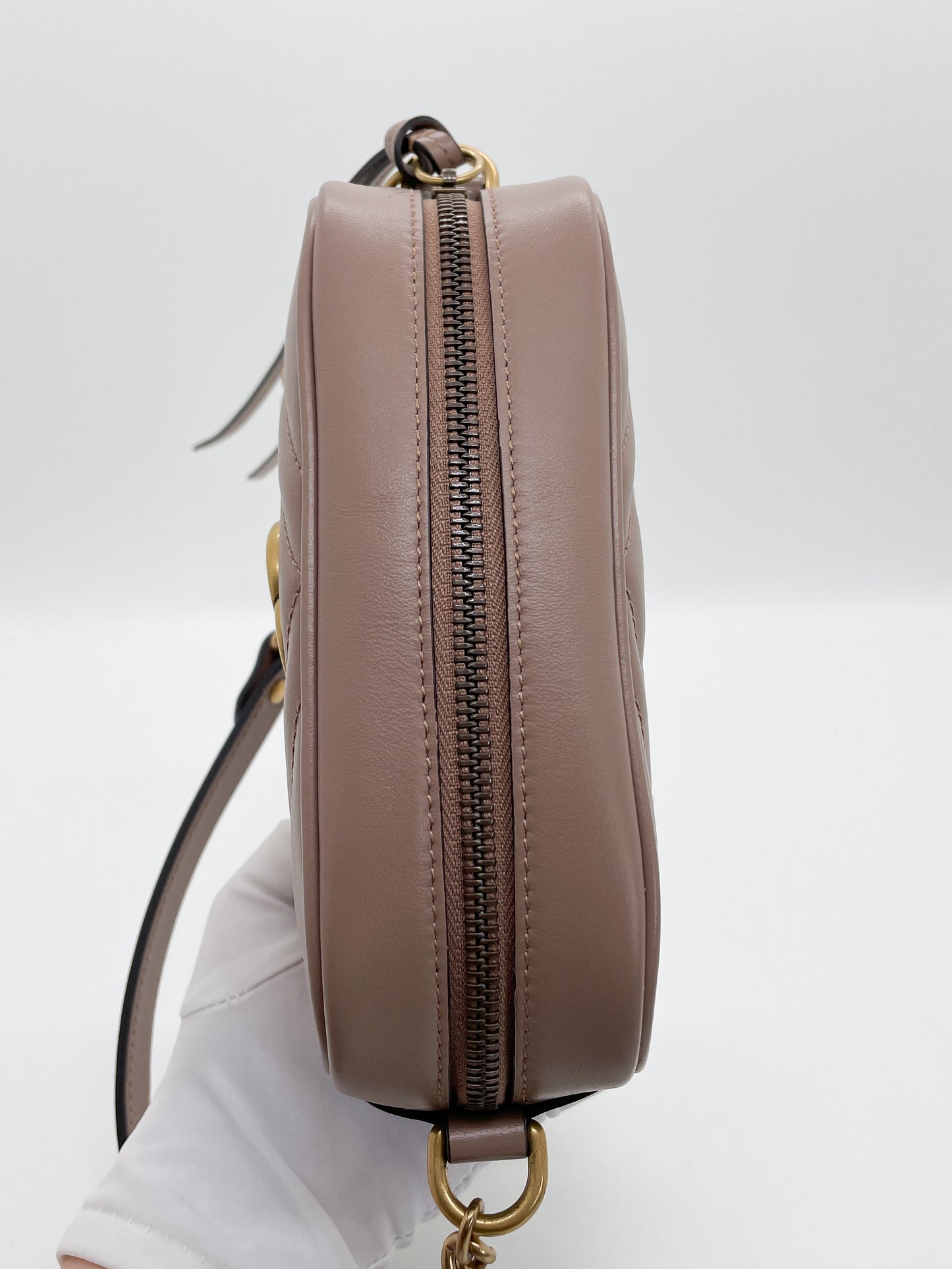 GUCCI GG MARMONT MATELASSÉ MINI BAG