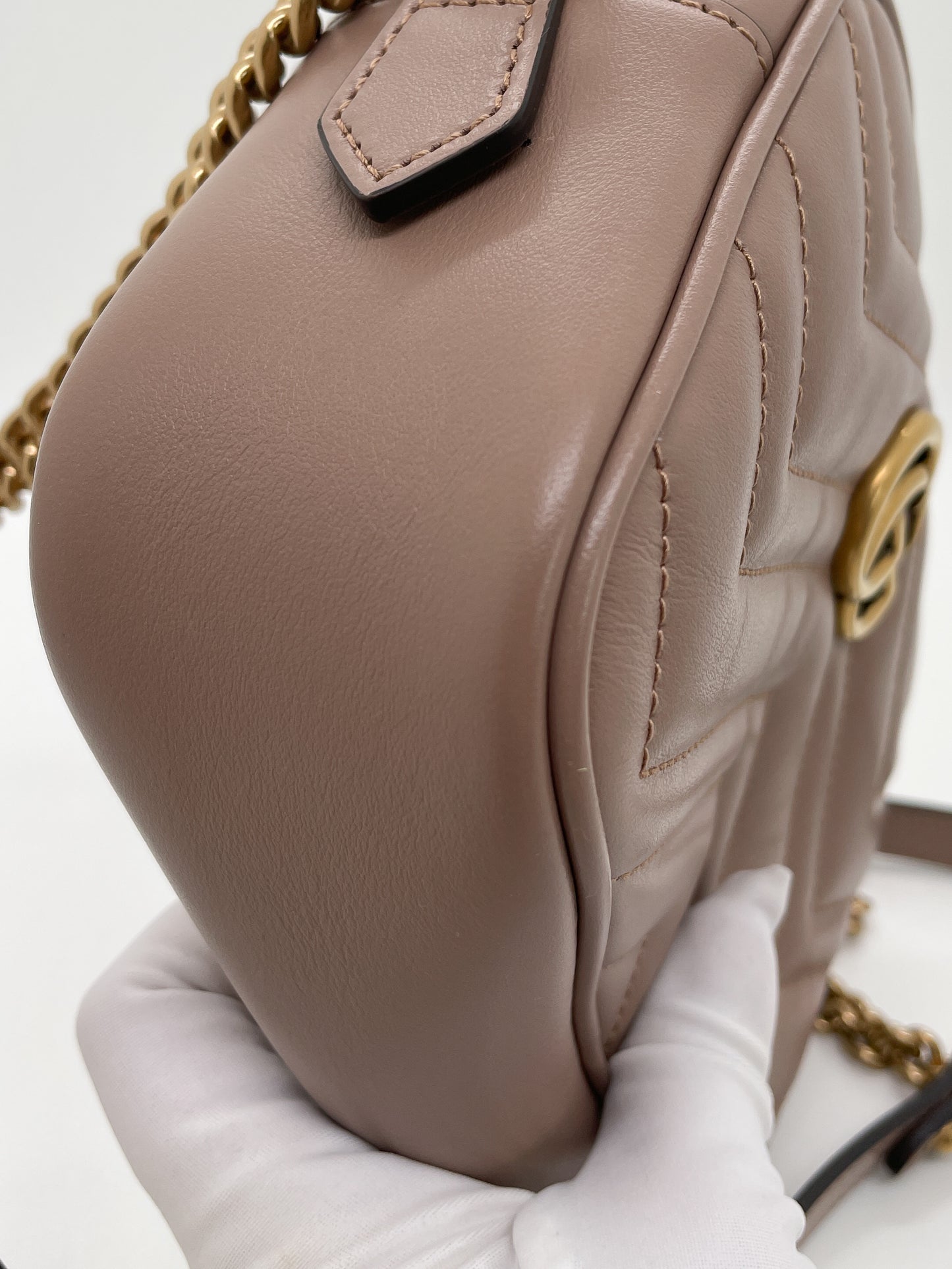 GUCCI GG MARMONT MATELASSÉ MINI BAG