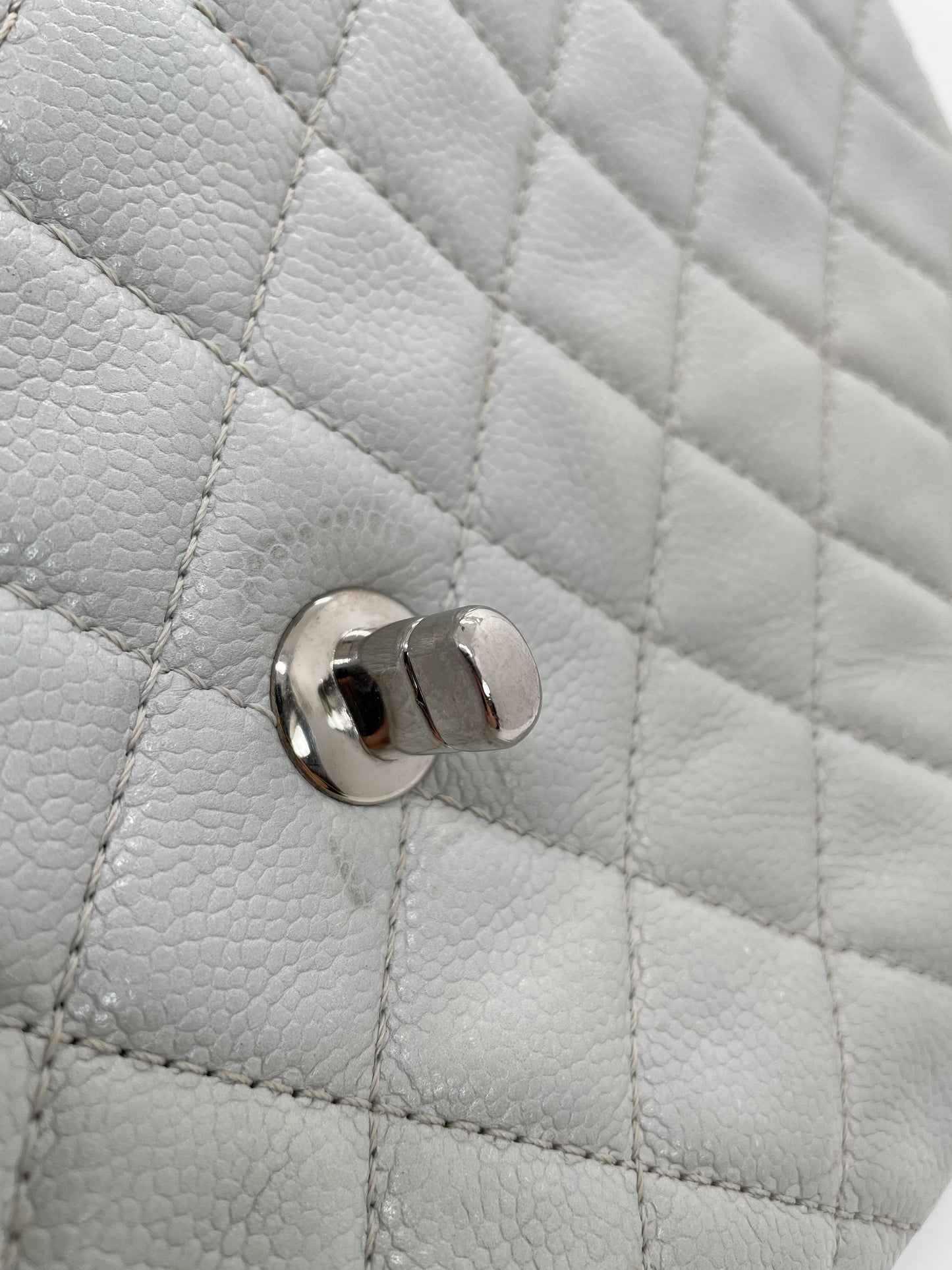 CHANEL MAXI FLAP