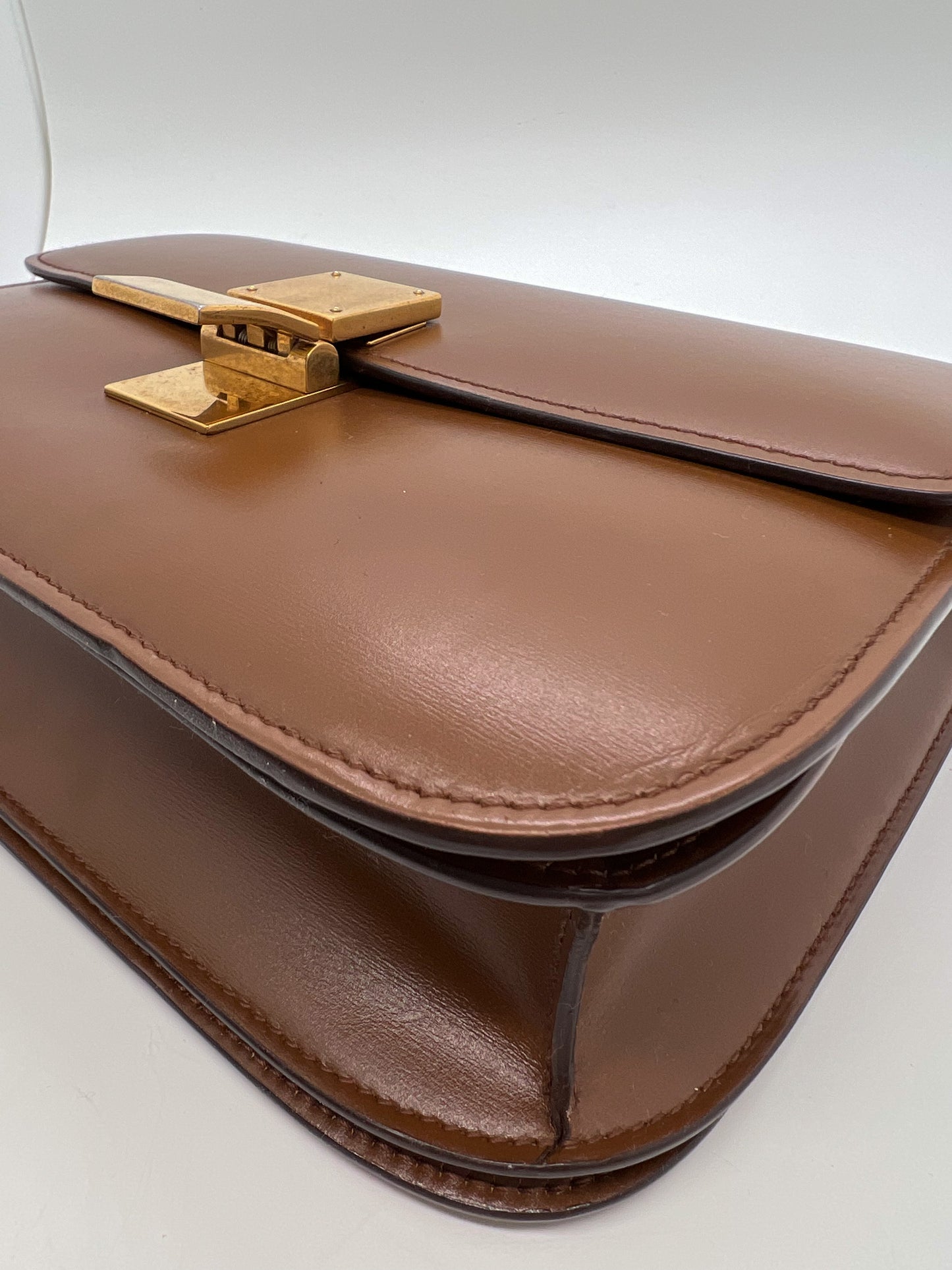 CELINE MEDIUM CLASSIC IN BOX LEATHER