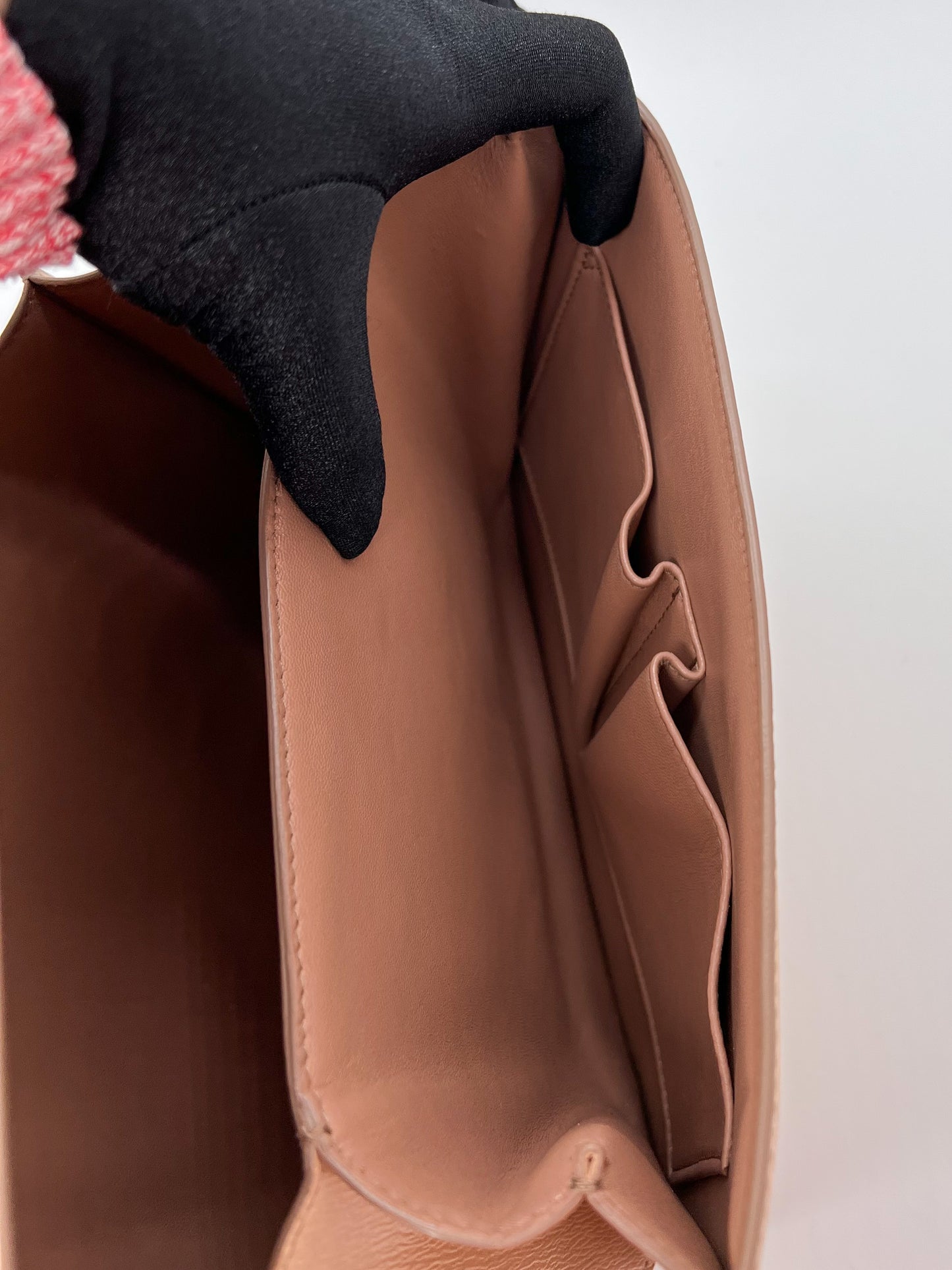 CELINE MEDIUM CLASSIC IN LIEGE LEATHER