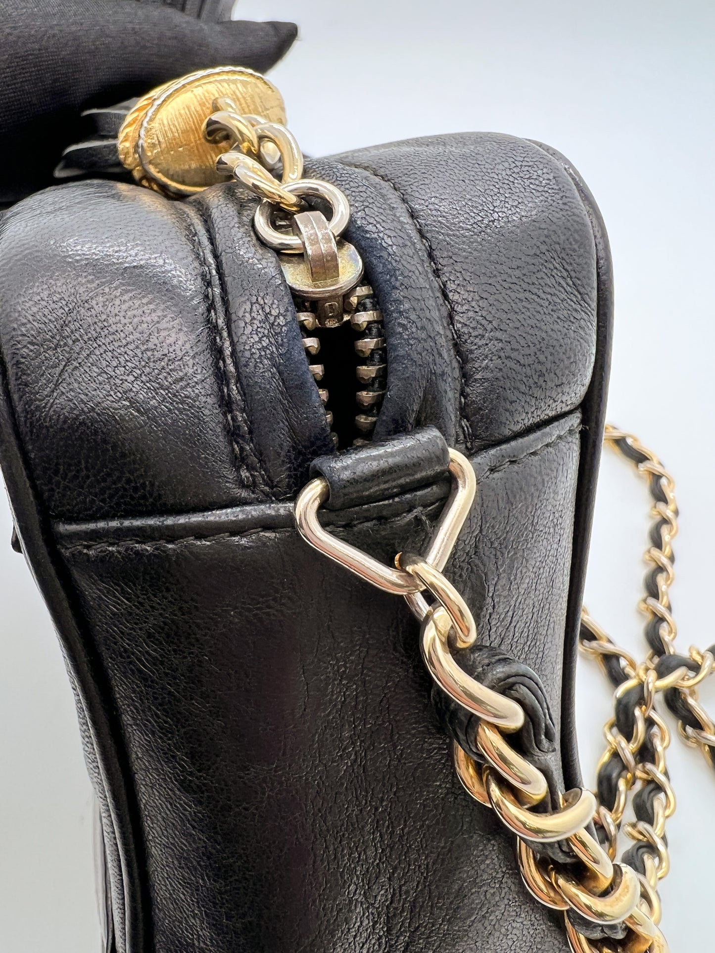 CHANEL VINTAGE CAMERA BAG
