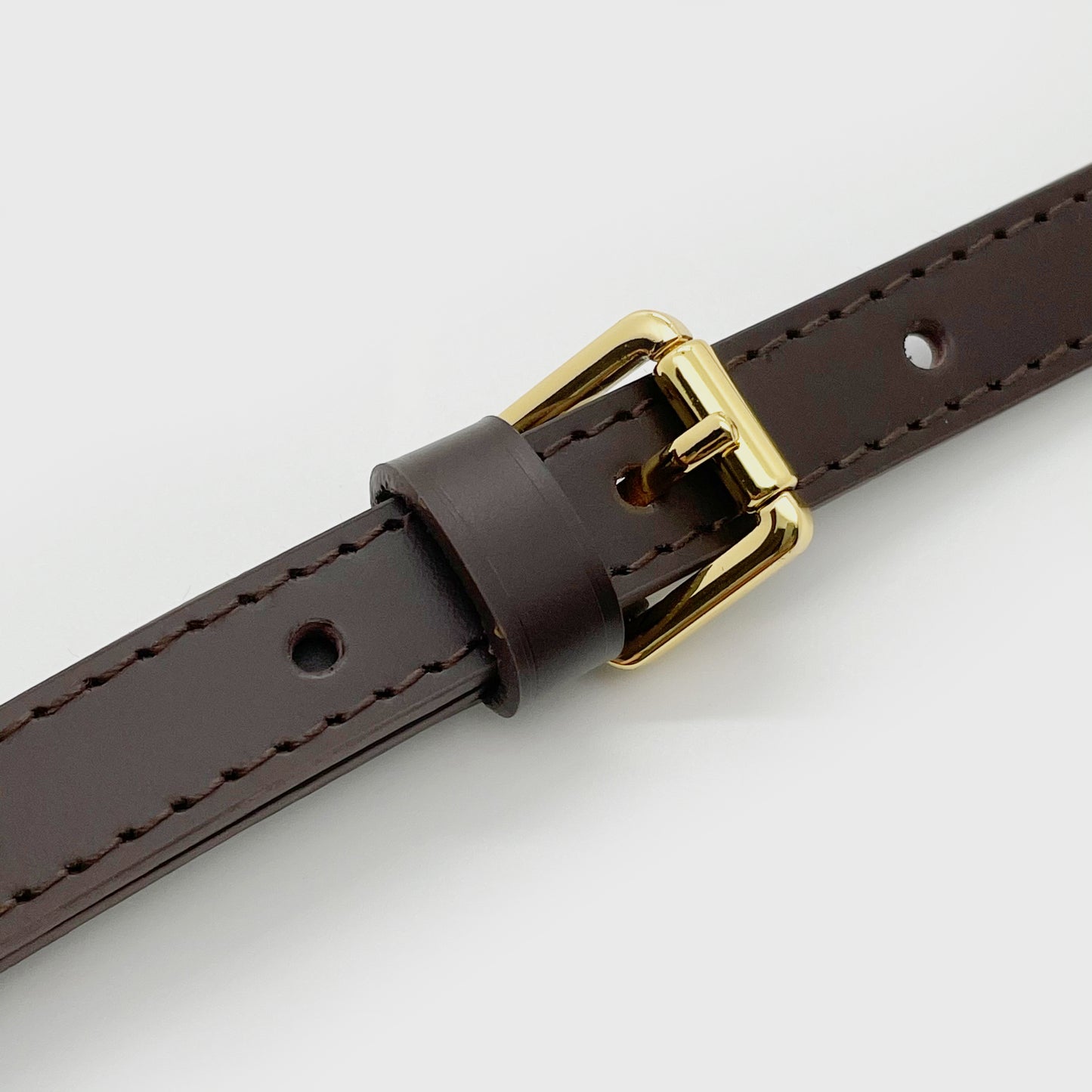 Adjustable Leather Strap in treated leather - 1.45cm wide
