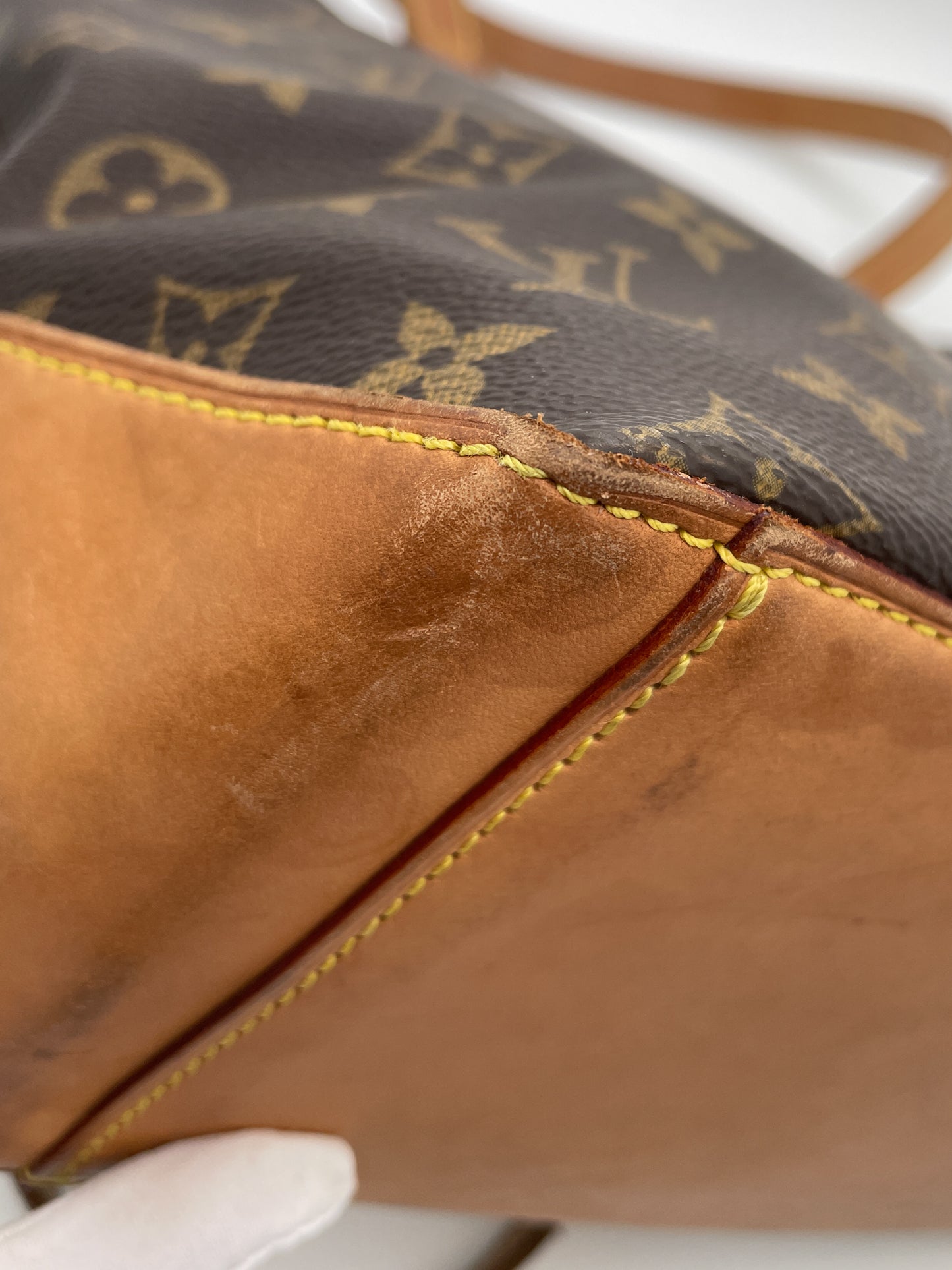 LOUIS VUITTON PIANO TOTE