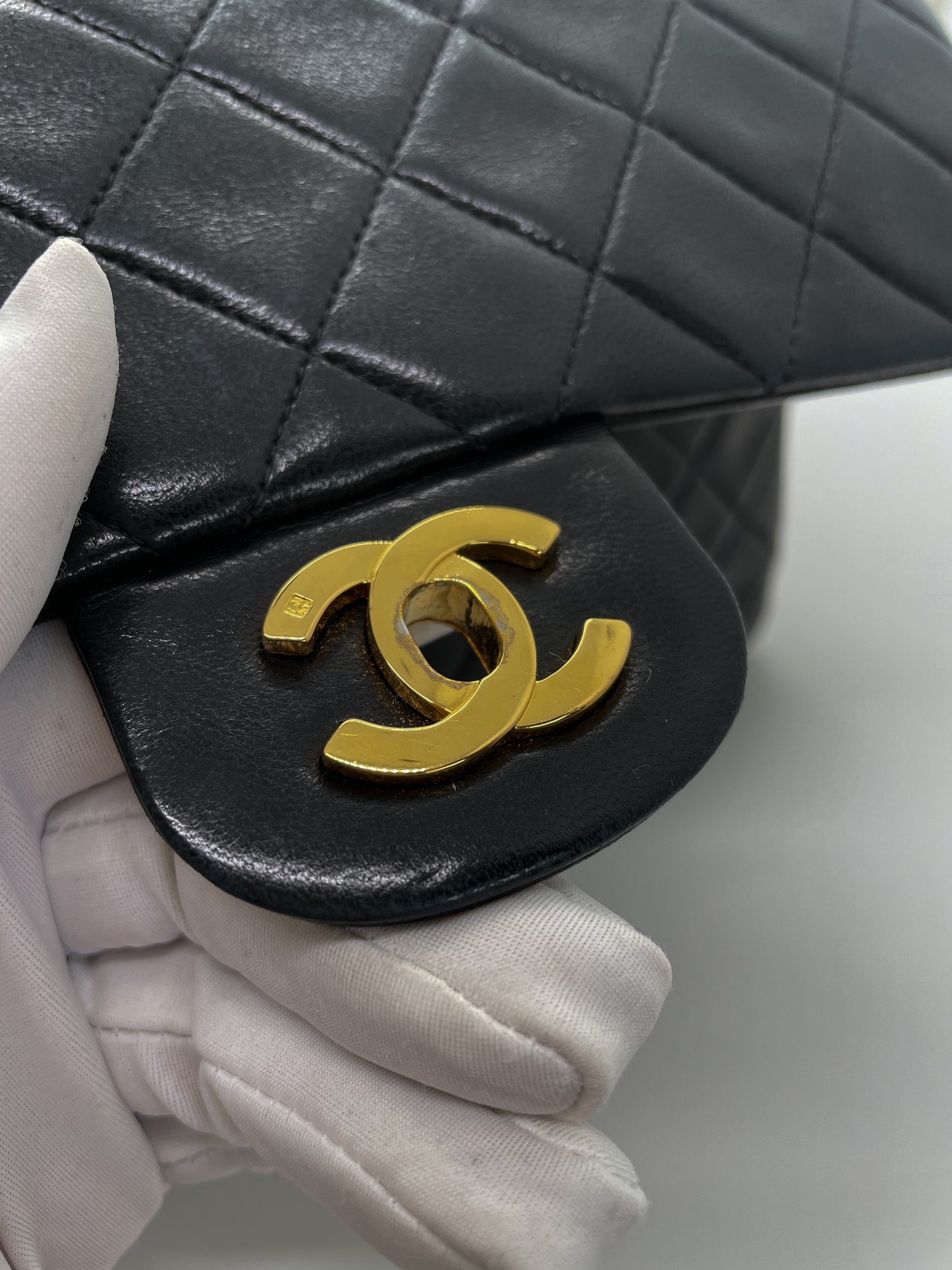 CHANEL VINRAGE SMALL CLASSIC FLAP