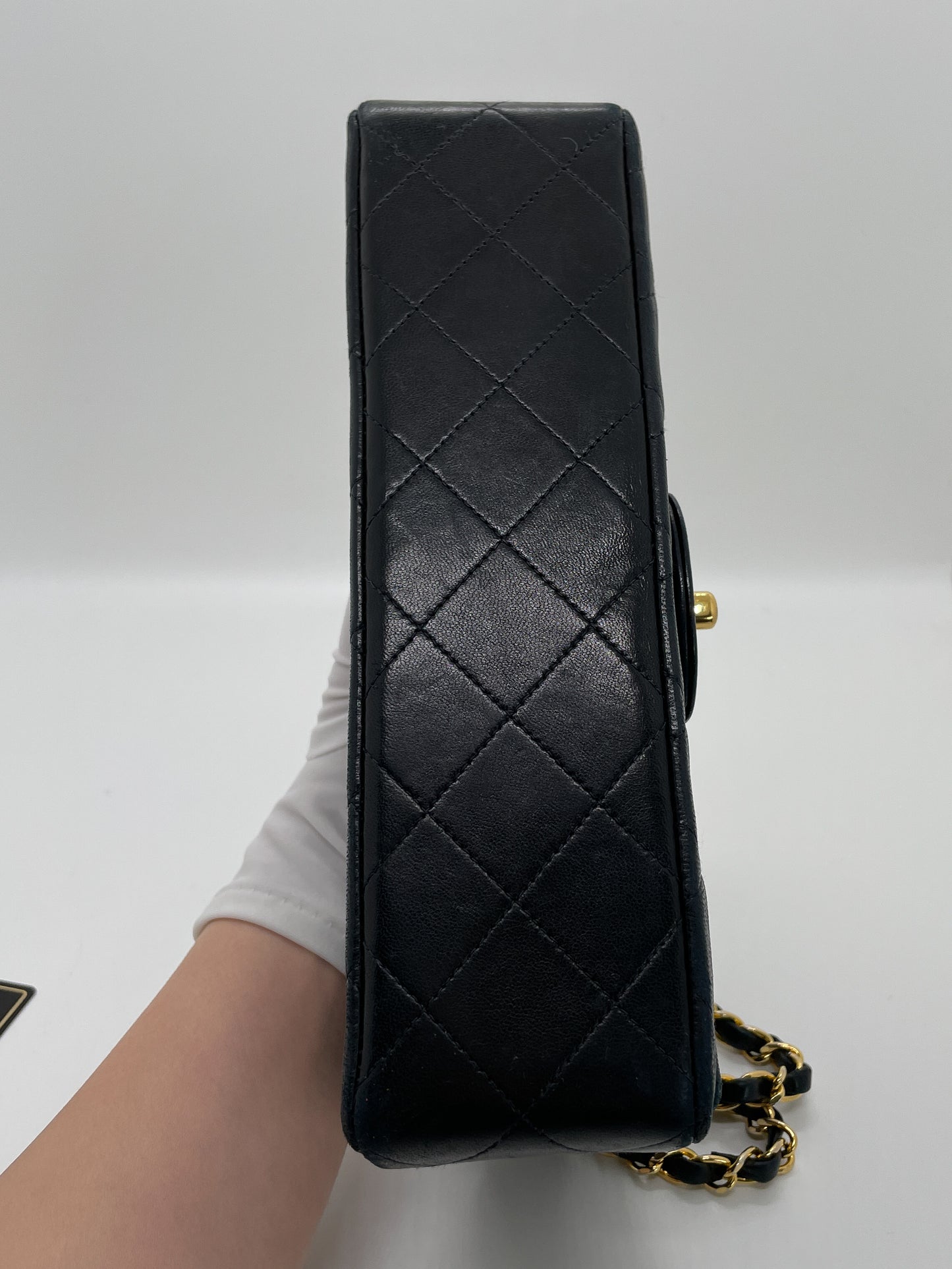 CHANEL VINTAGE SMALL CLASSIC FLAP