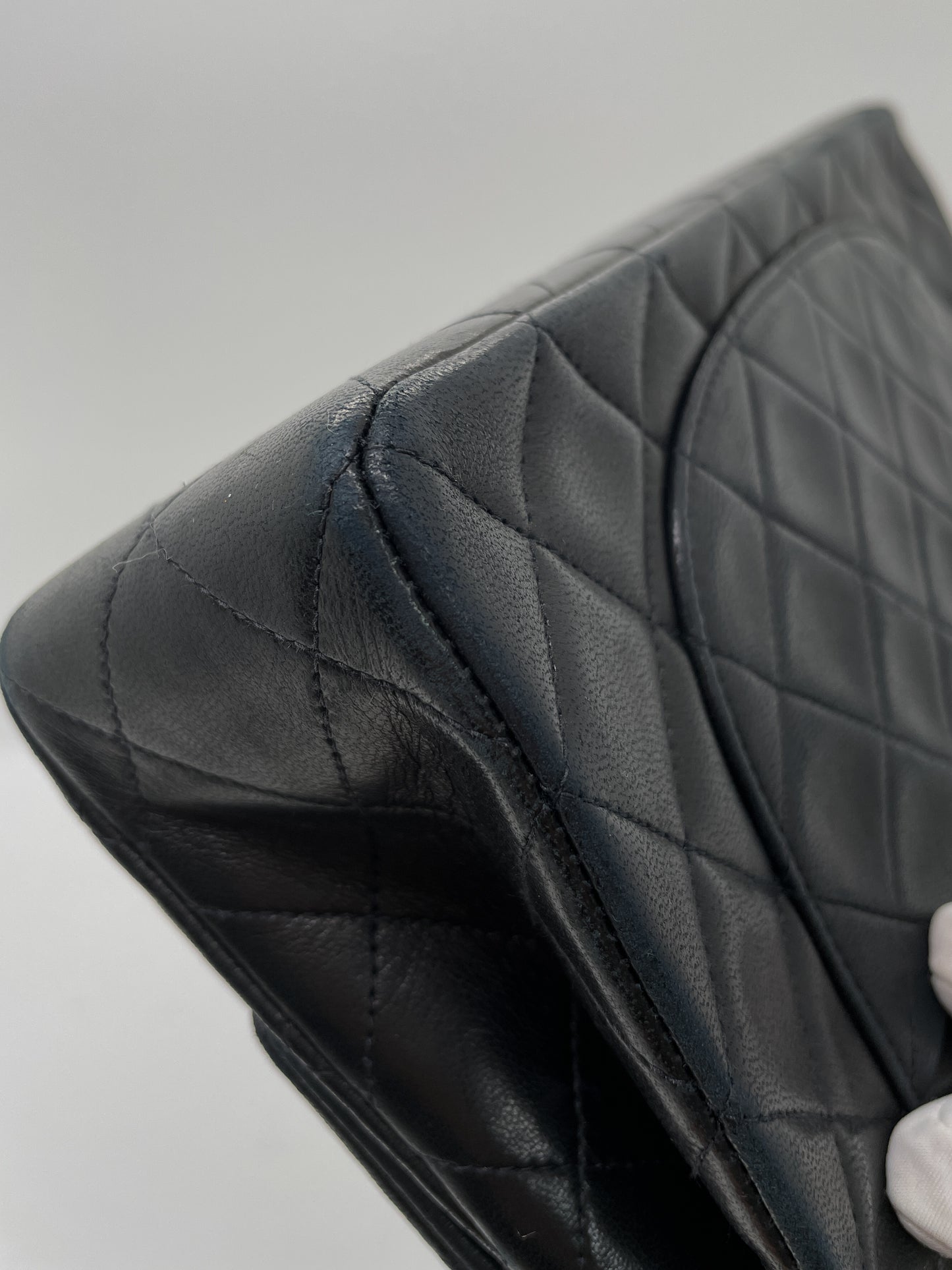 CHANEL VINTAGE SMALL CLASSIC FLAP