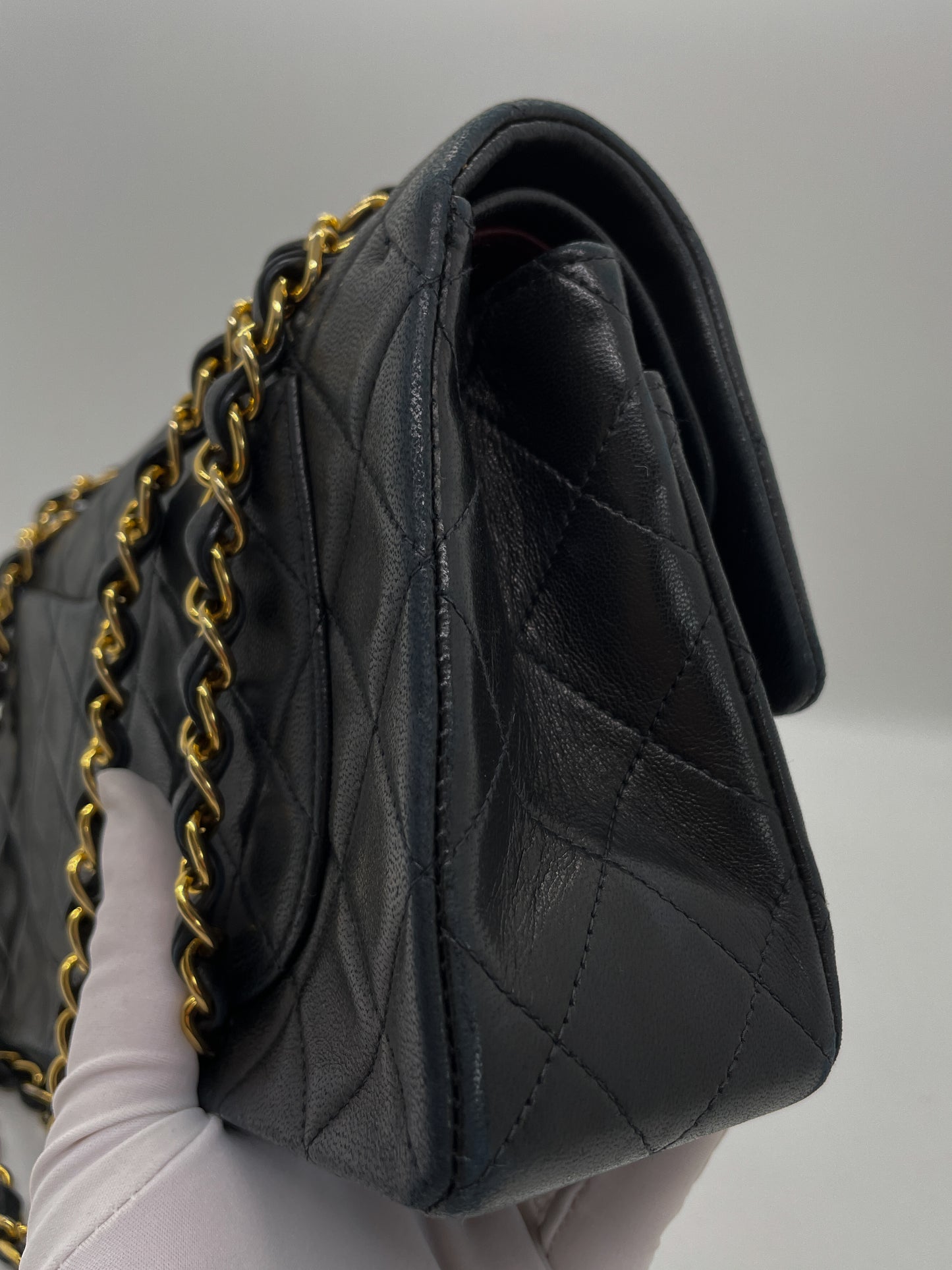 CHANEL VINTAGE SMALL CLASSIC FLAP