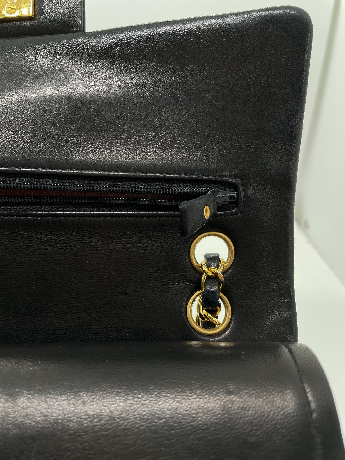 CHANEL VINTAGE SMALL CLASSIC FLAP