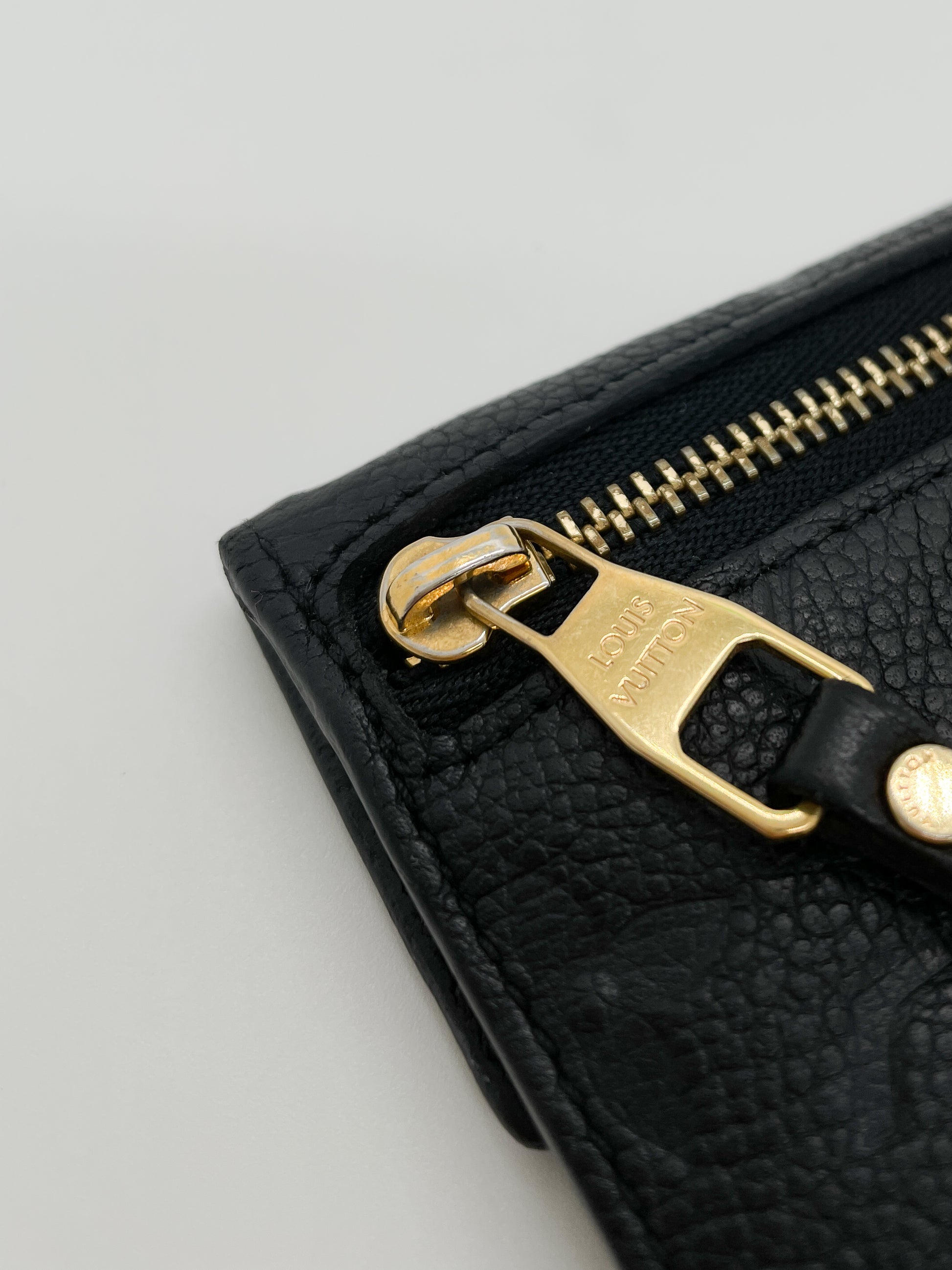 6 Key Holder Monogram Empreinte Leather in Black - Accessories M64421, LOUIS  VUITTON ®