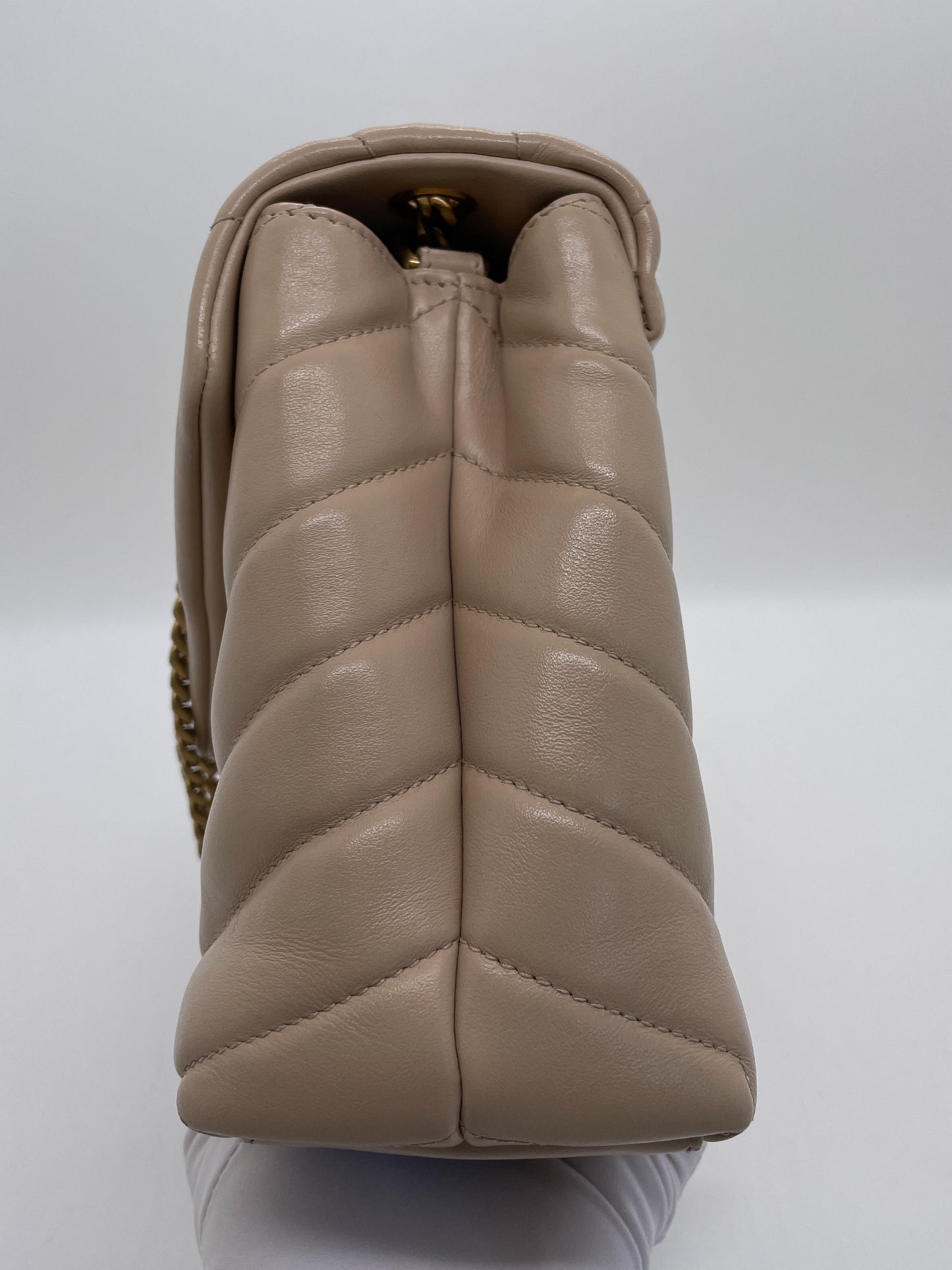 SAINT LAURNET SMALL LOULOU IN QUILTED LEATHER