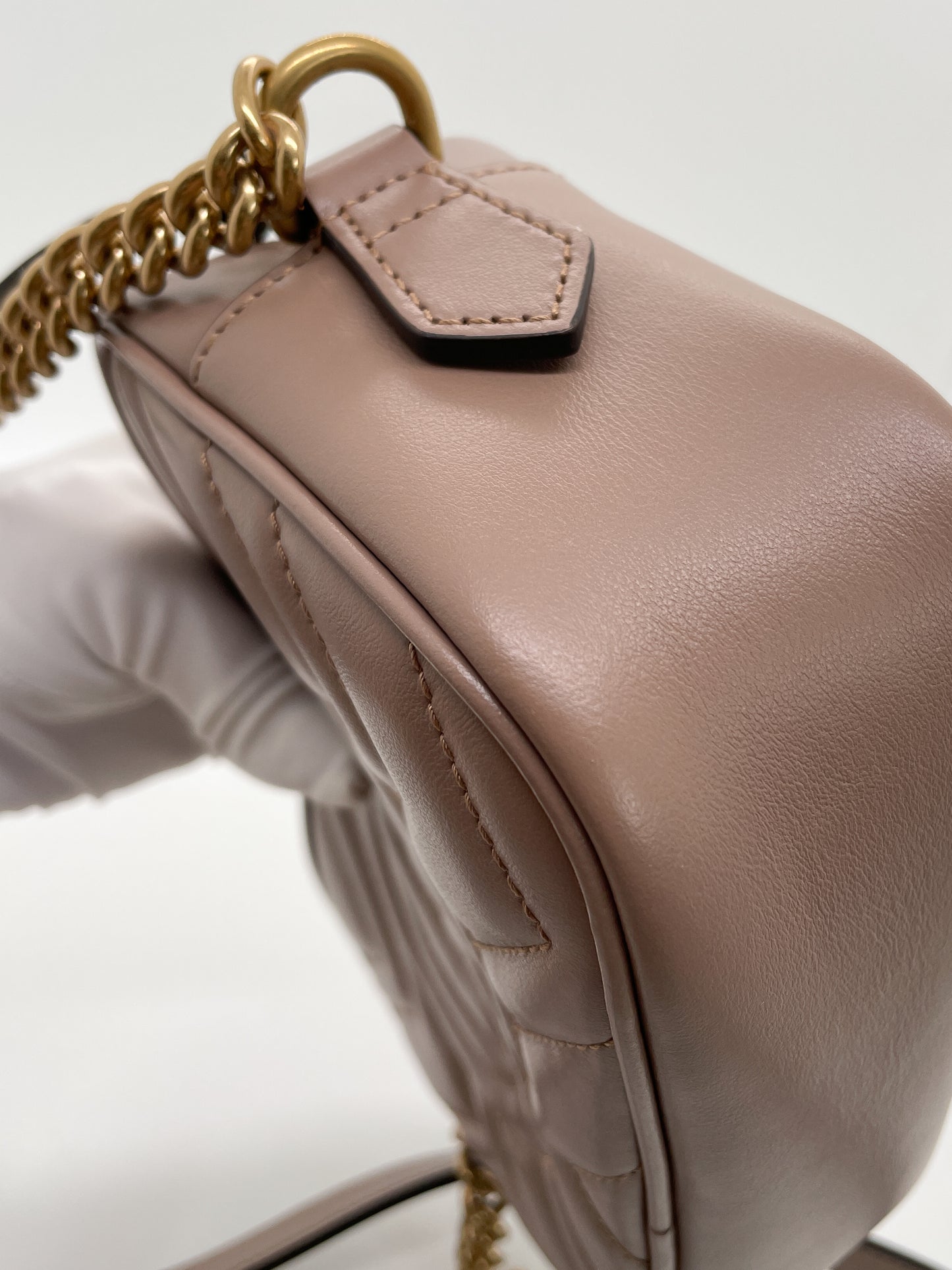 GUCCI GG MARMONT MATELASSÉ MINI BAG