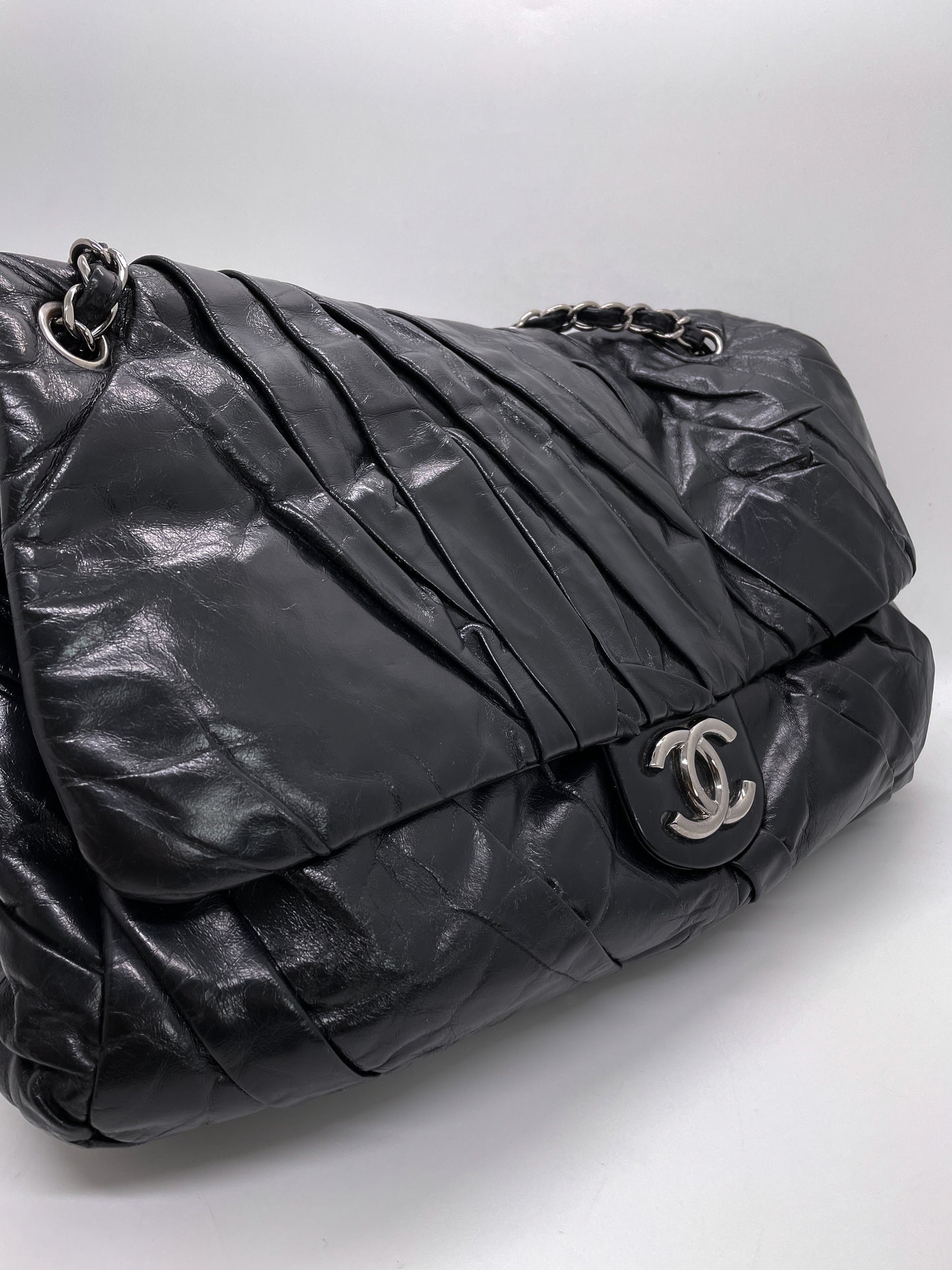 CHANEL XL FLAP IN GLAZED CALFSKIN