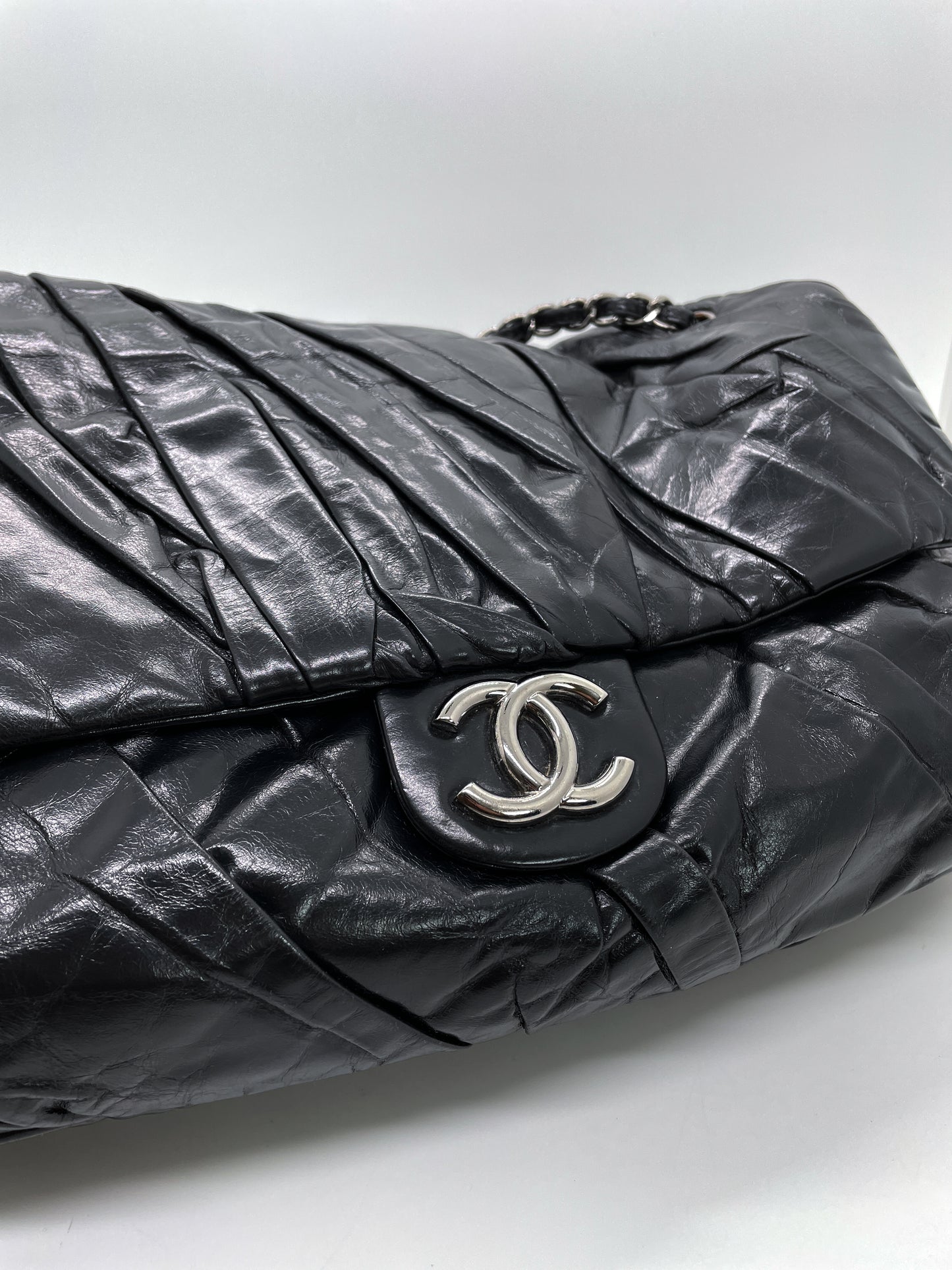 CHANEL XL FLAP IN GLAZED CALFSKIN