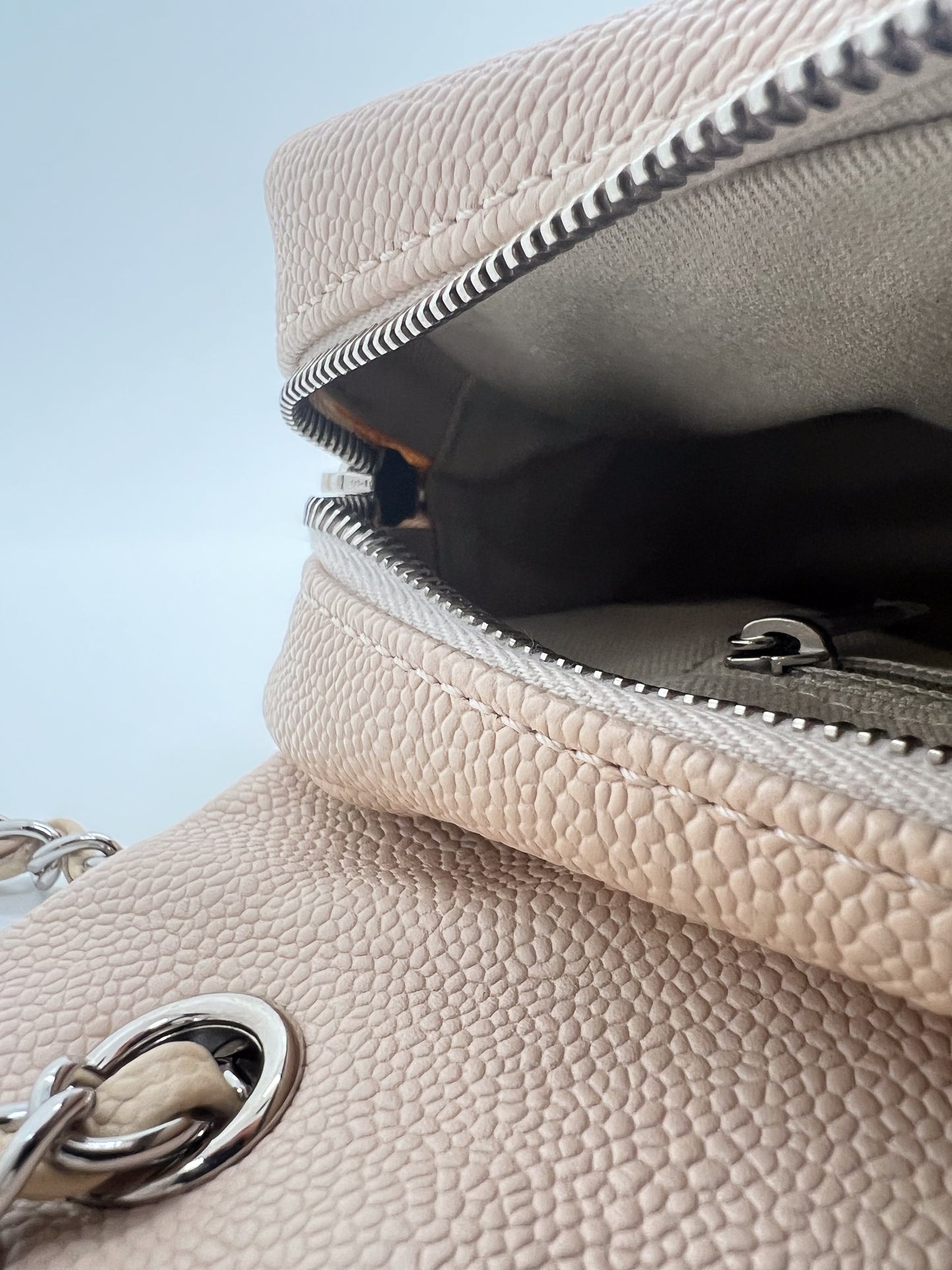CHANEL LIGHT PINK FLAP BAG