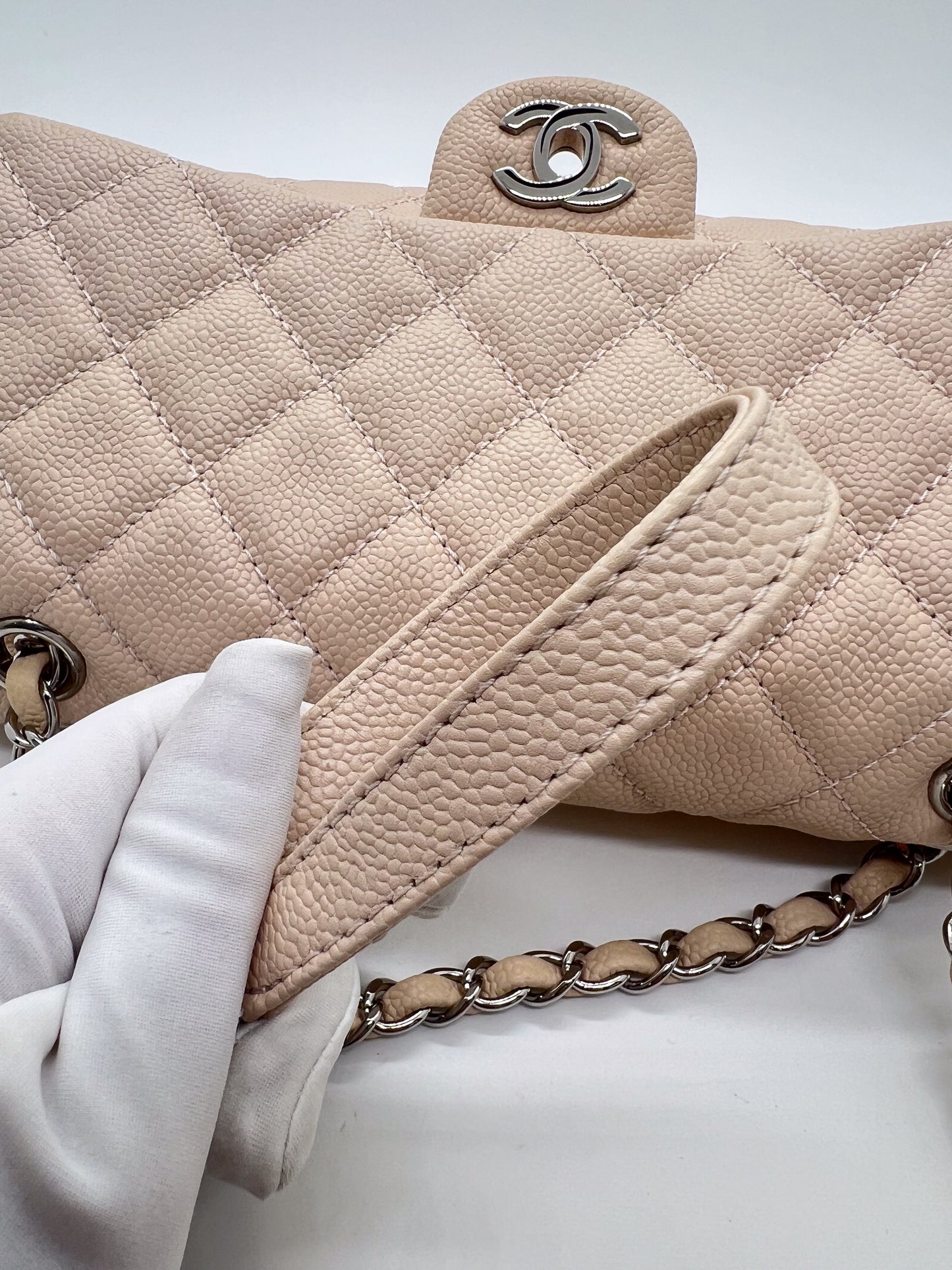 CHANEL LIGHT PINK FLAP BAG
