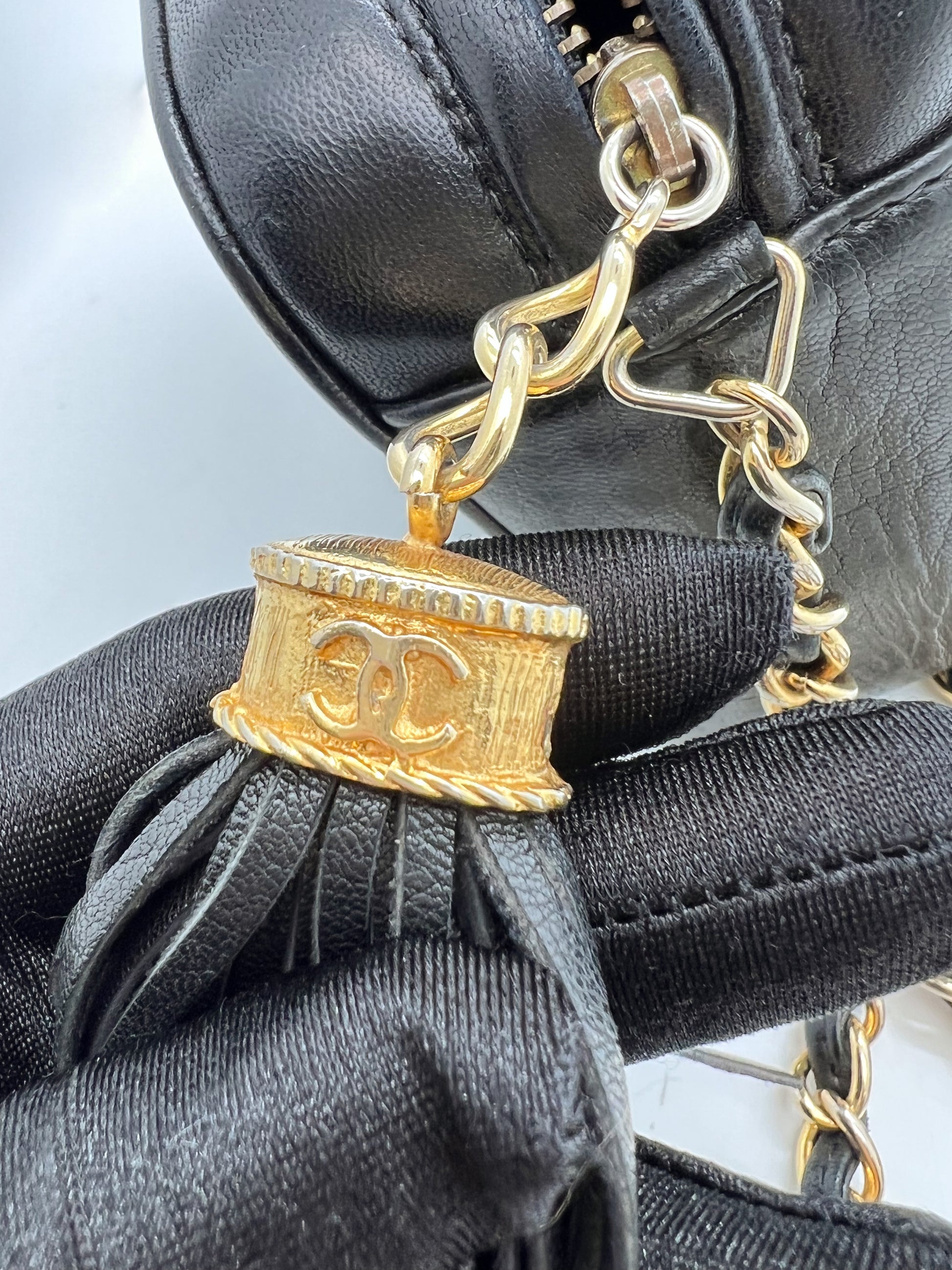 CHANEL VINTAGE CAMERA BAG – Bagaholic Co