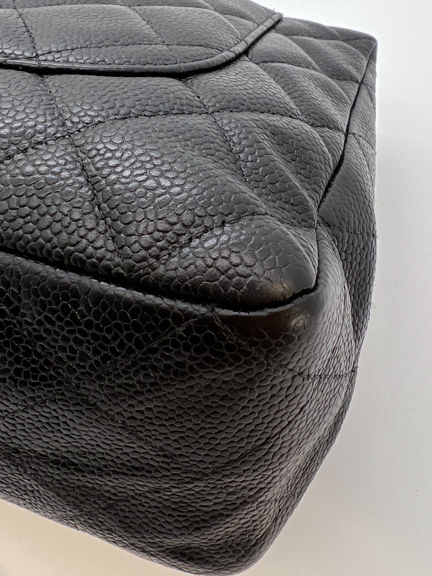 CHANEL SINGLE FLAP JUMBO WITH GOLD HARDWARE