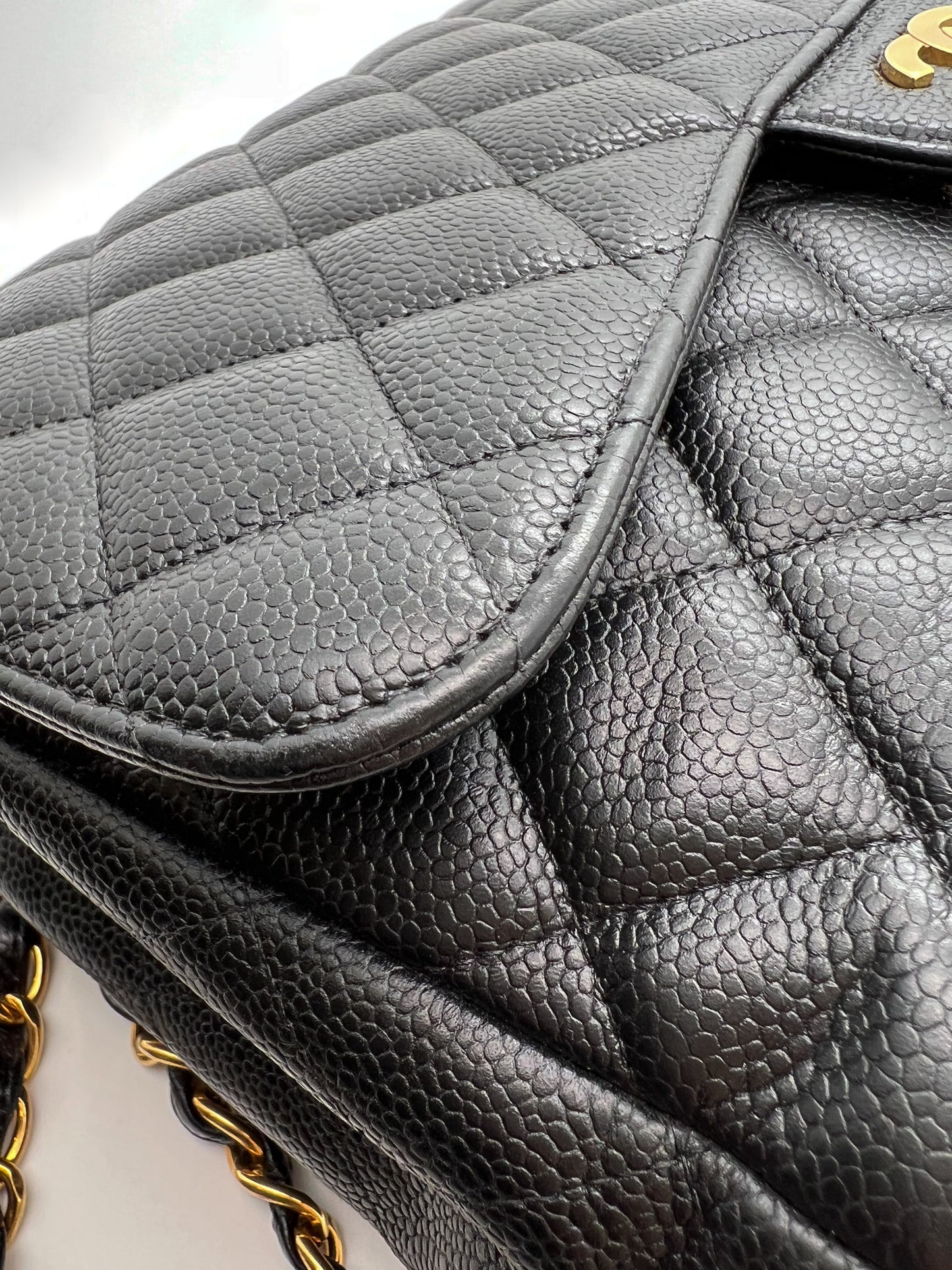 CHANEL SINGLE FLAP JUMBO WITH GOLD HARDWARE