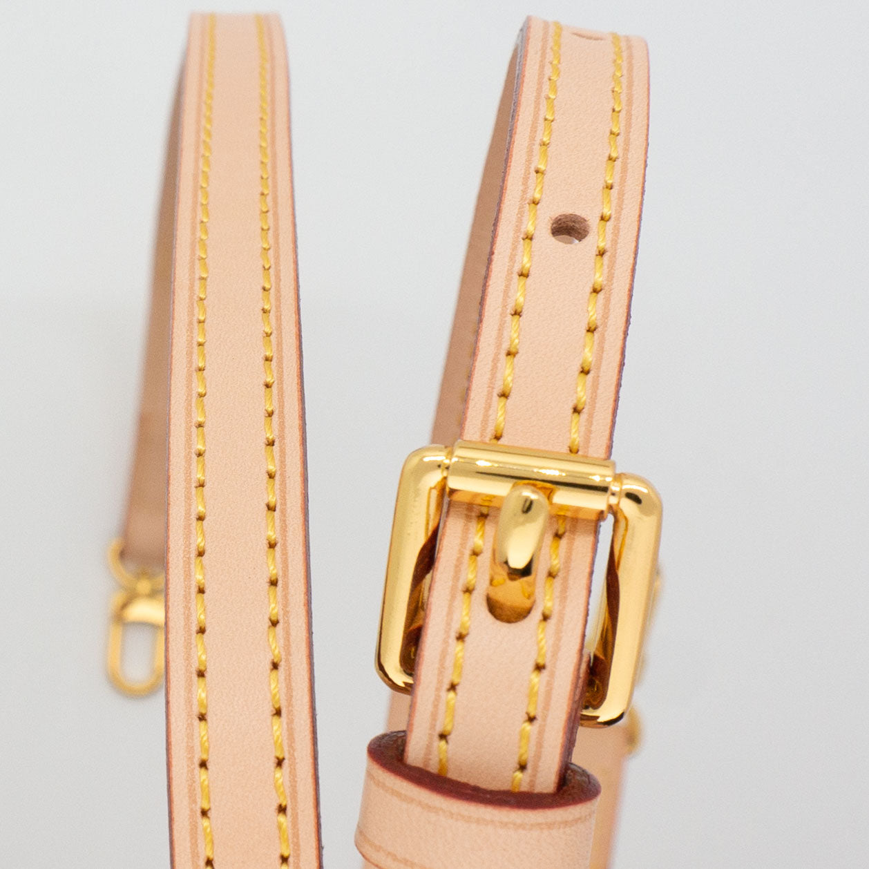 Adjustable Leather Strap in vachetta leather - 1.1cm wide