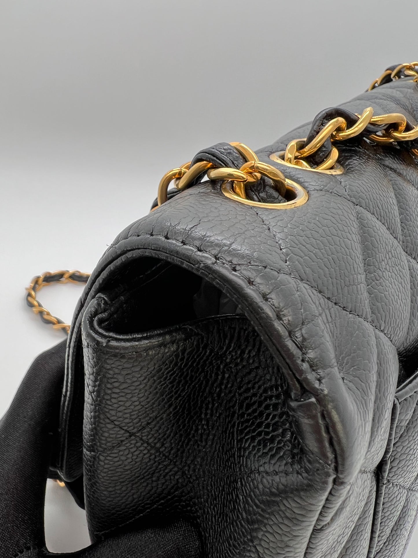 CHANEL SINGLE FLAP JUMBO WITH GOLD HARDWARE