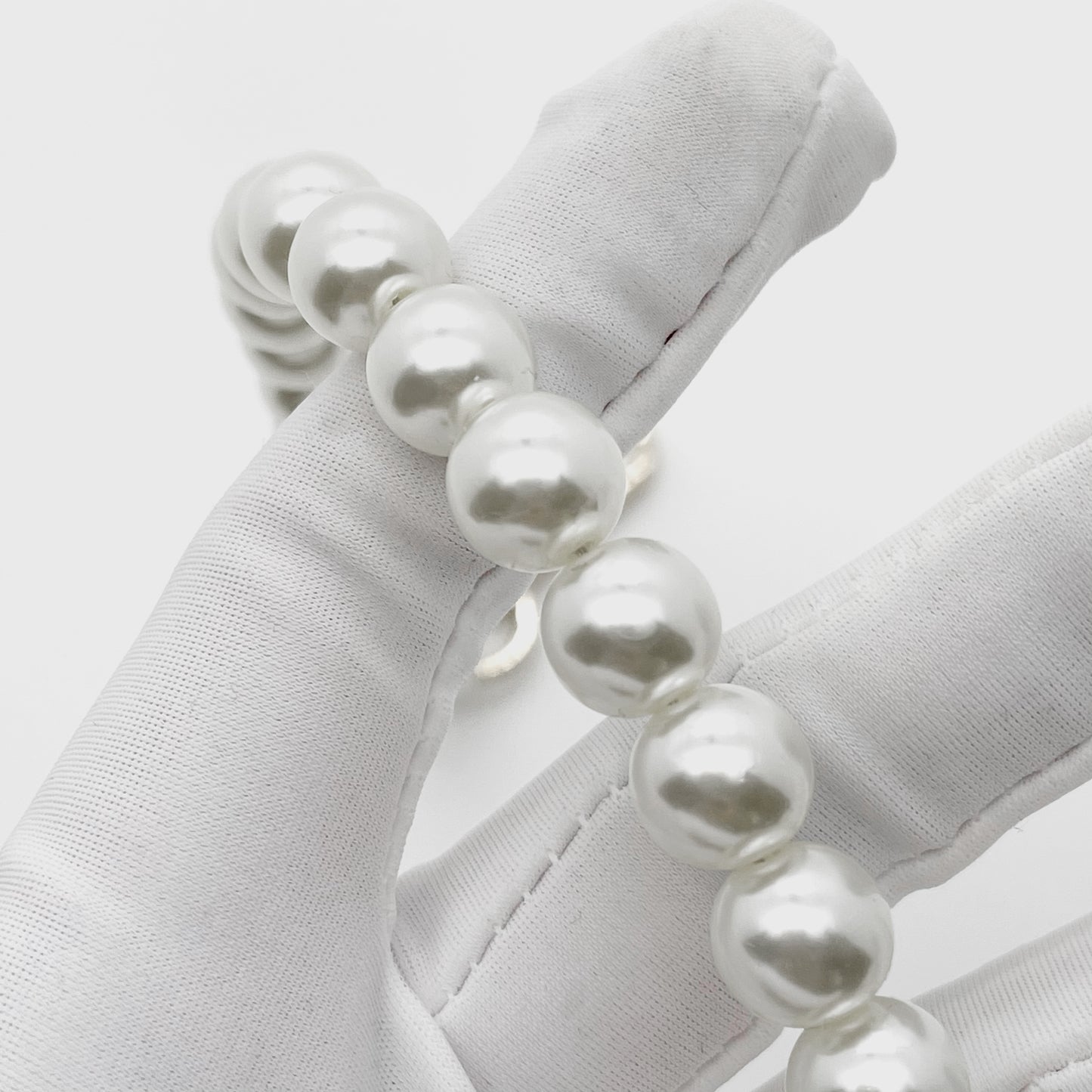 Top Handle Strap with Small Pearls - 32cm