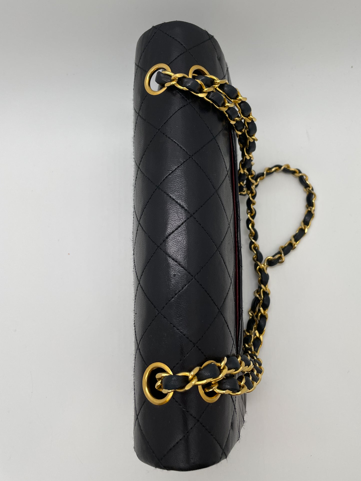 CHANEL VINTAGE MEDIUM CLASSIC FLAP